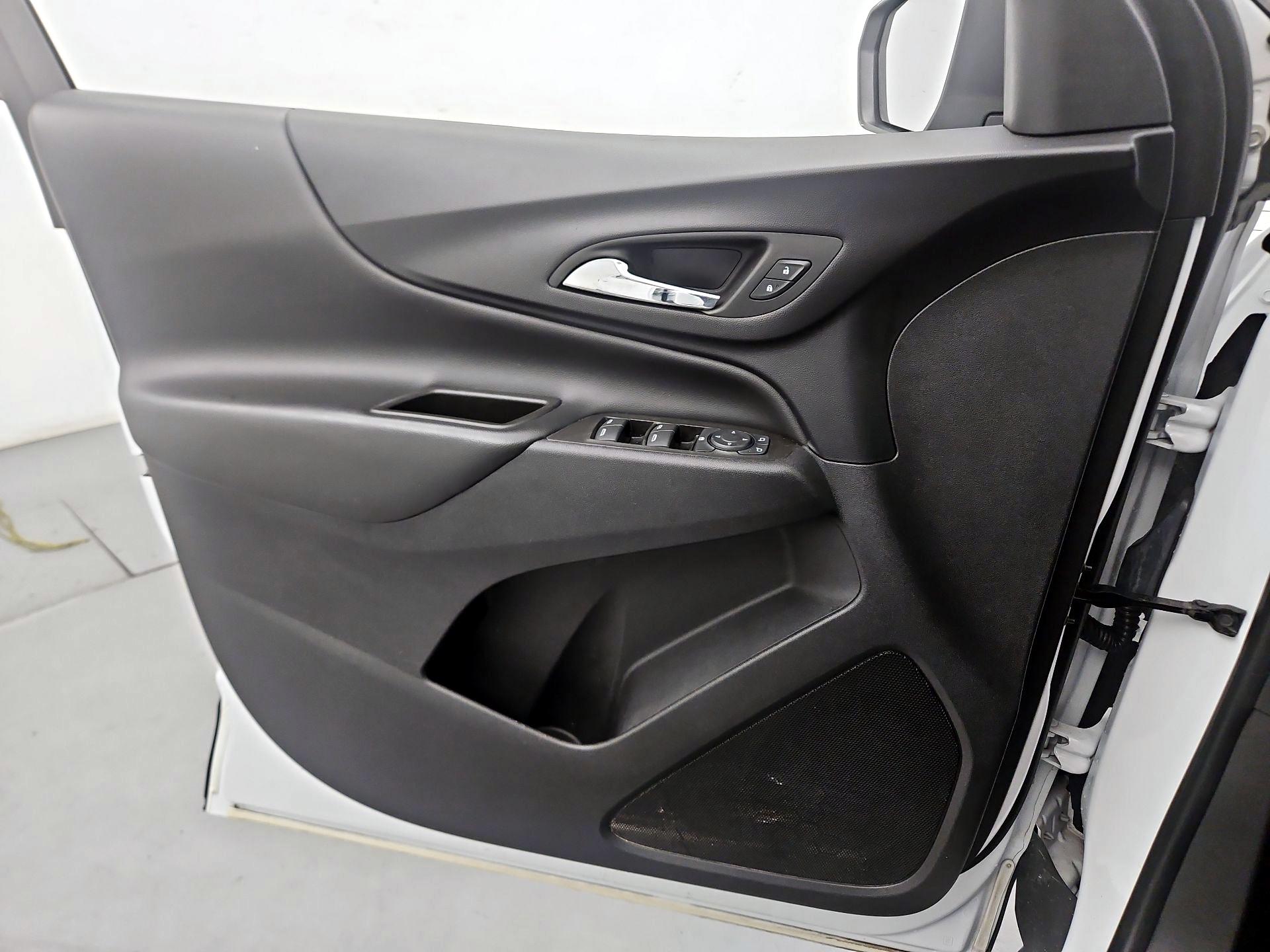 Thumbnail: 2023 Chevrolet Equinox - 12