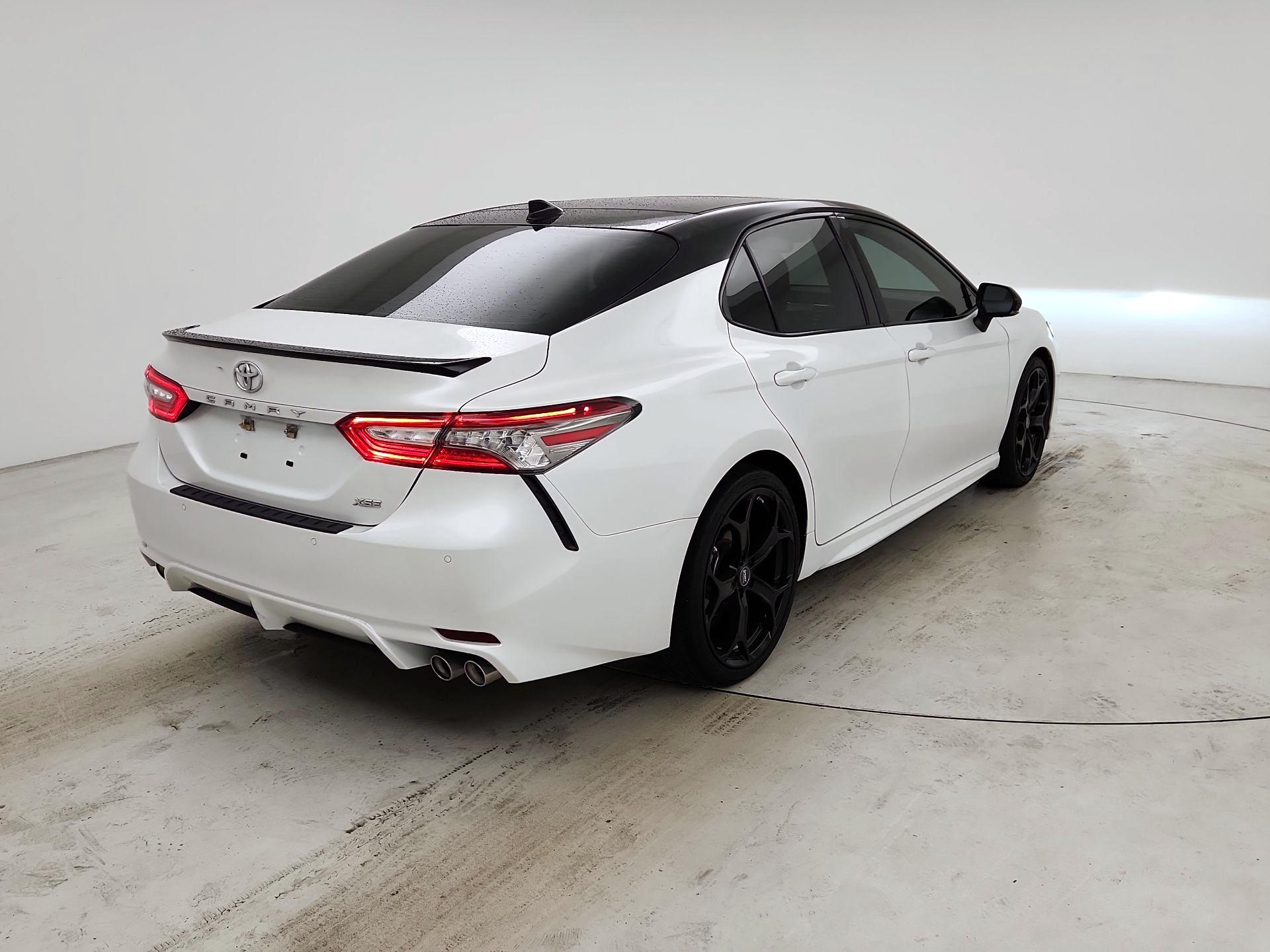 Thumbnail: 2019 Toyota Camry - 5