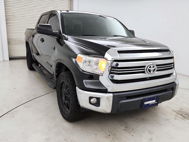 2017 Toyota Tundra SR5