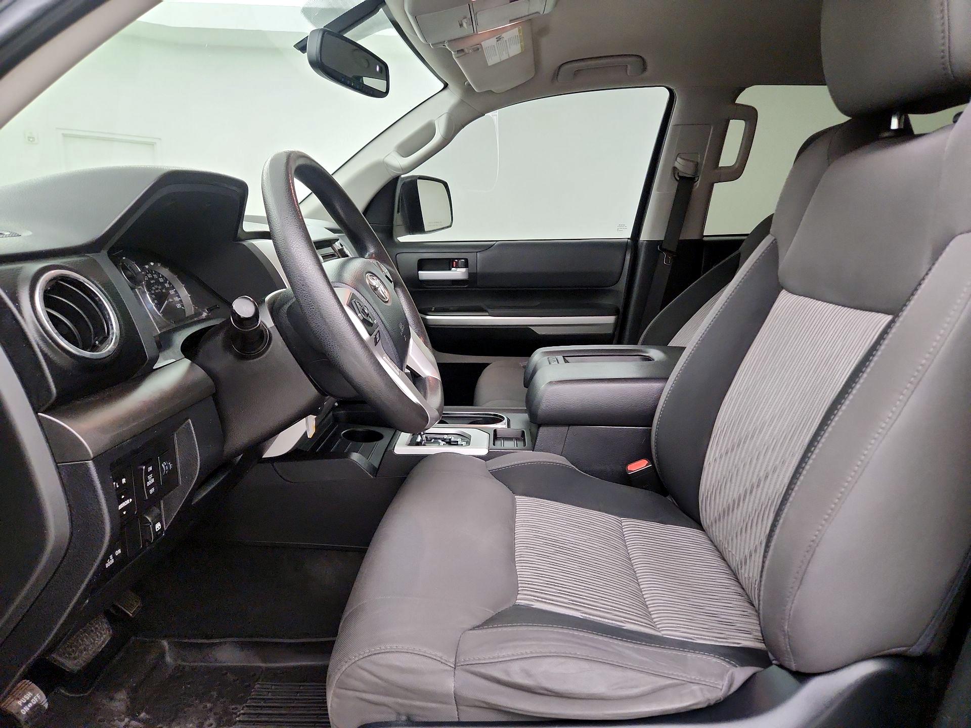 Thumbnail: 2017 Toyota Tundra - 9