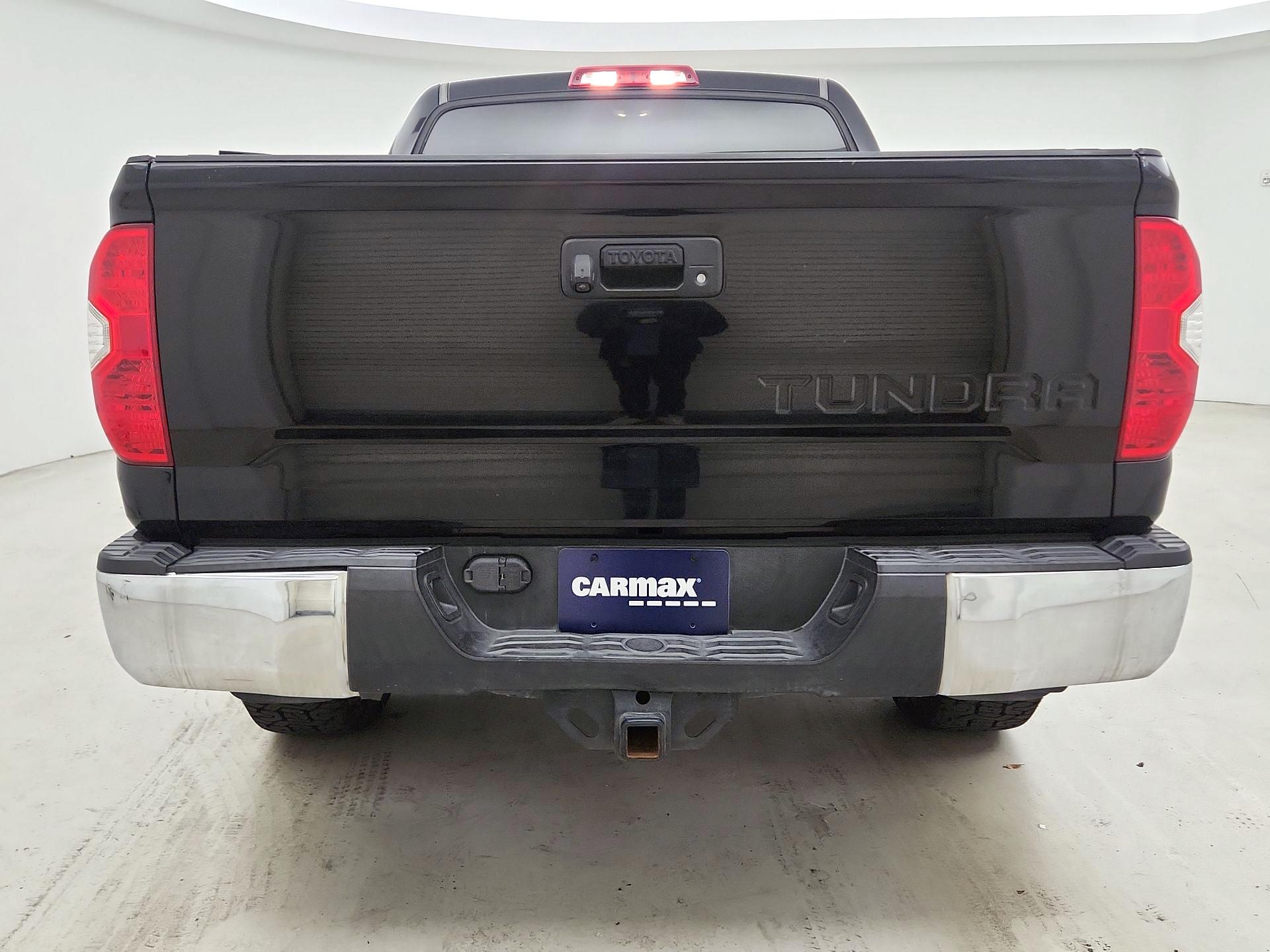 Thumbnail: 2017 Toyota Tundra - 6