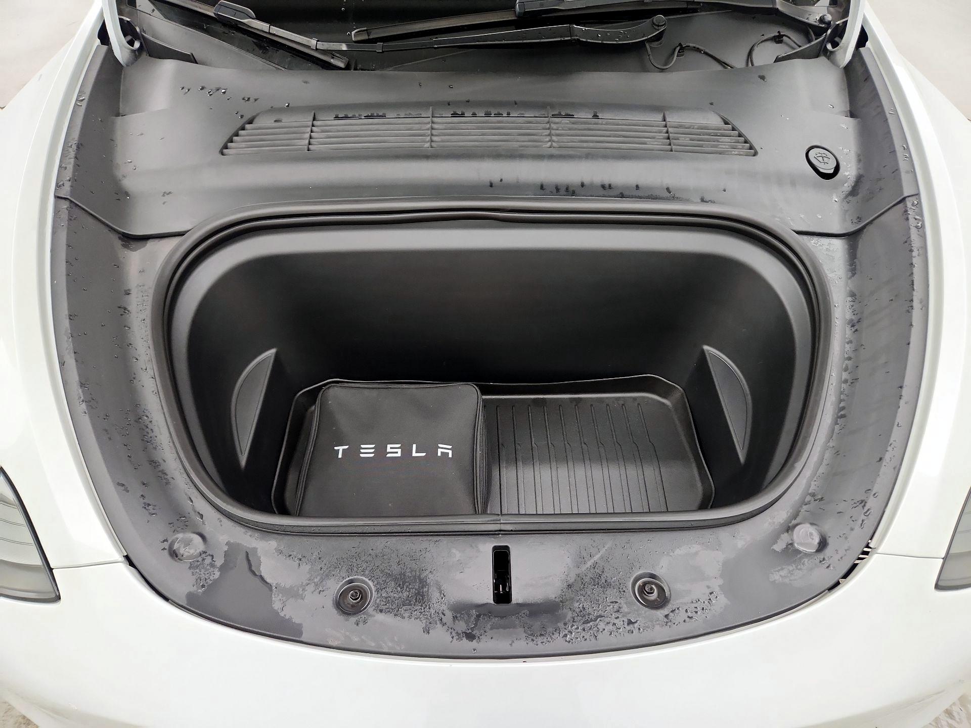 Thumbnail: 2022 Tesla Model Y - 20