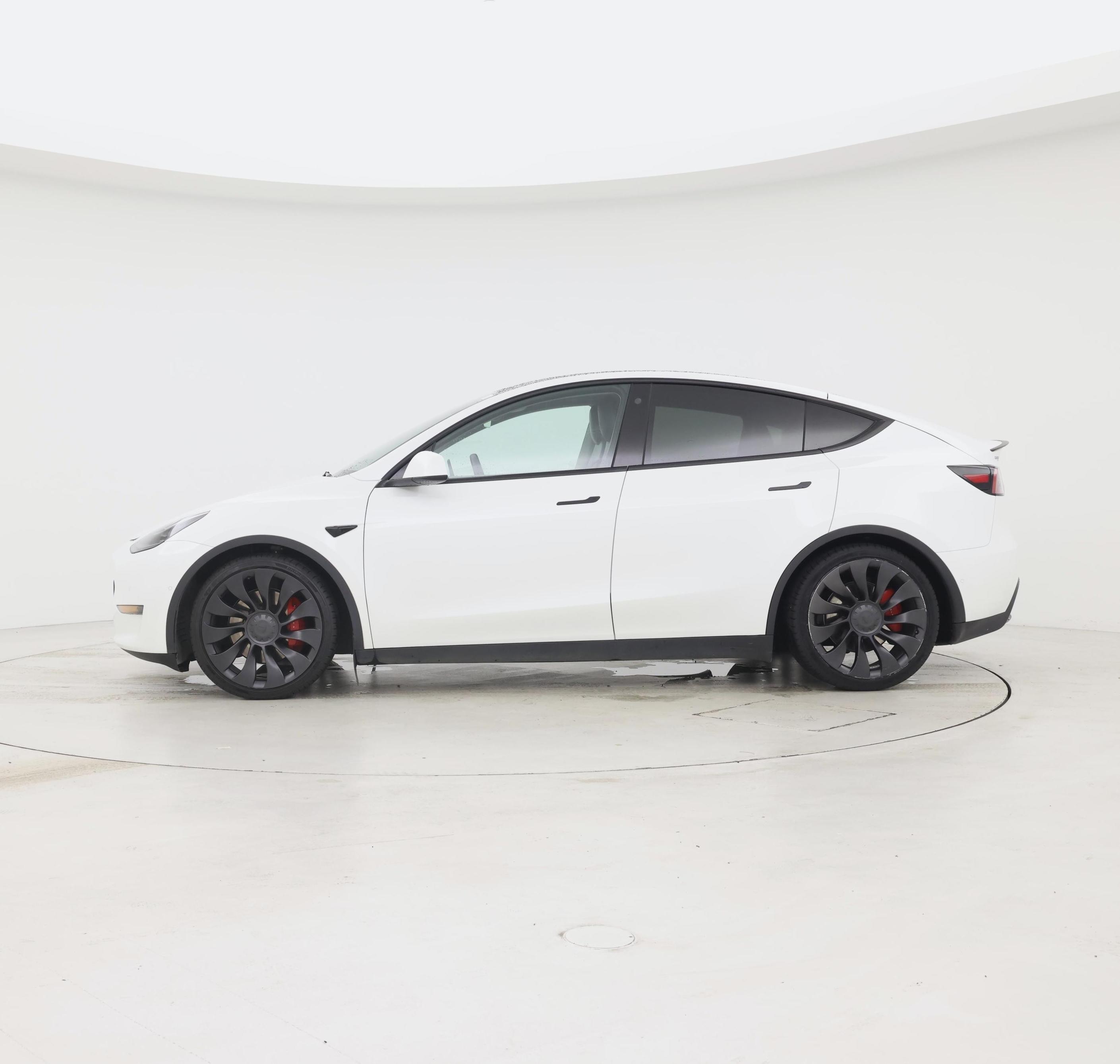 Thumbnail: 2022 Tesla Model Y - 3