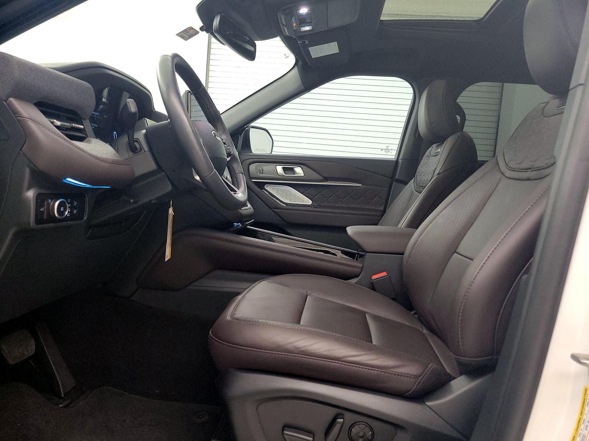 Thumbnail: 2025 Ford Explorer - 11