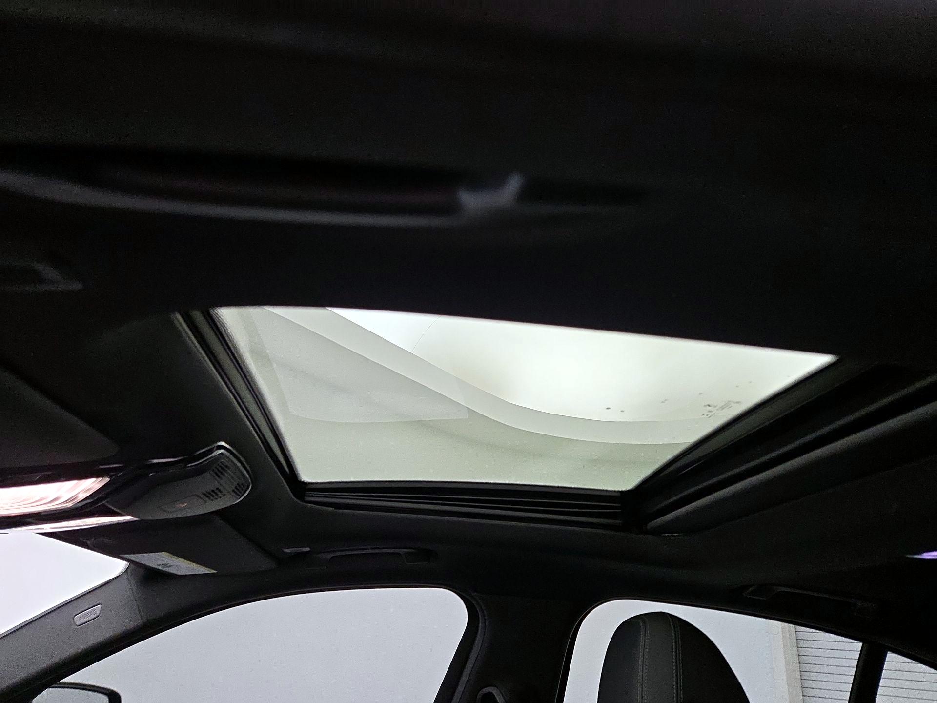 Thumbnail: 2023 BMW 3 Series - 20