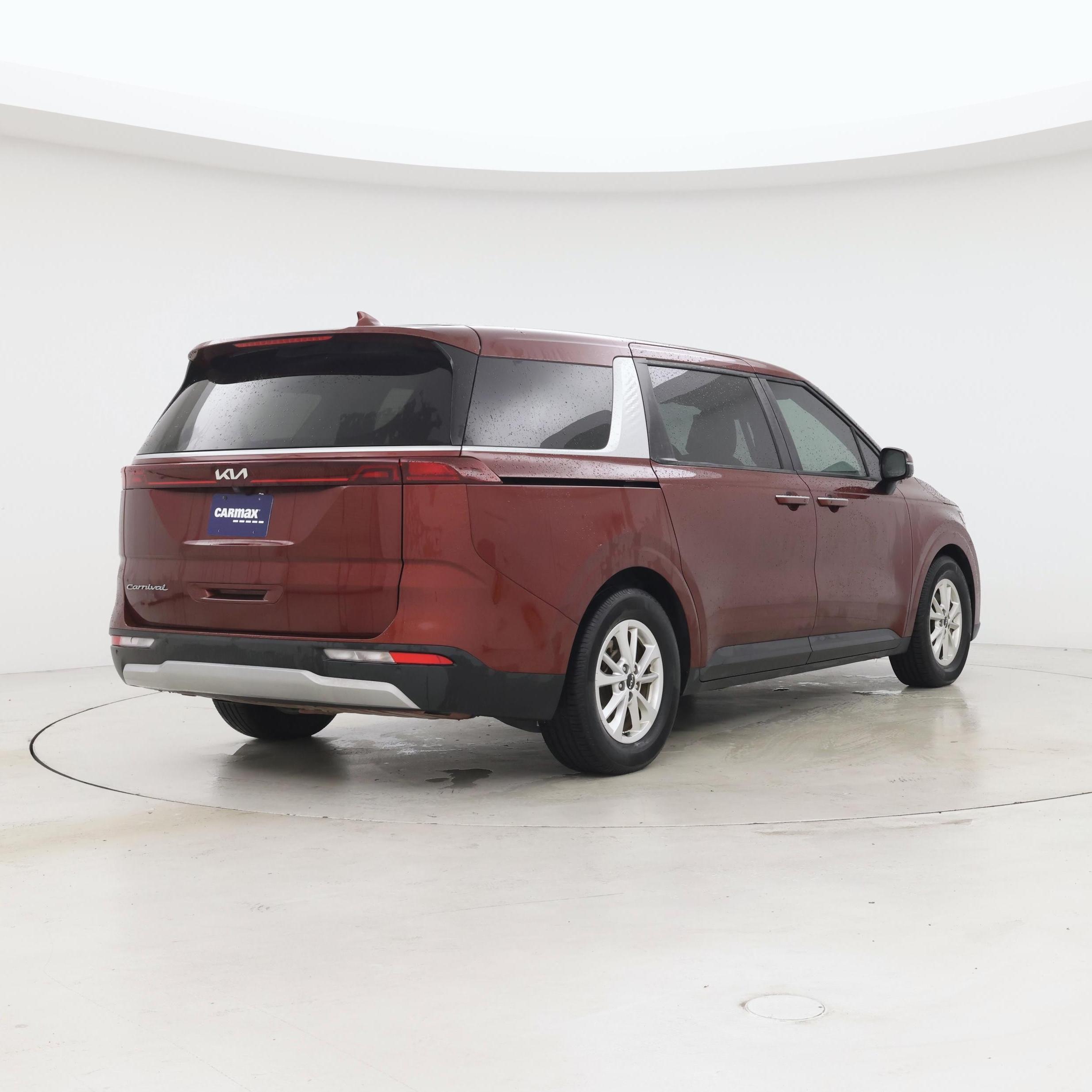 Thumbnail: 2022 Kia Carnival - 8