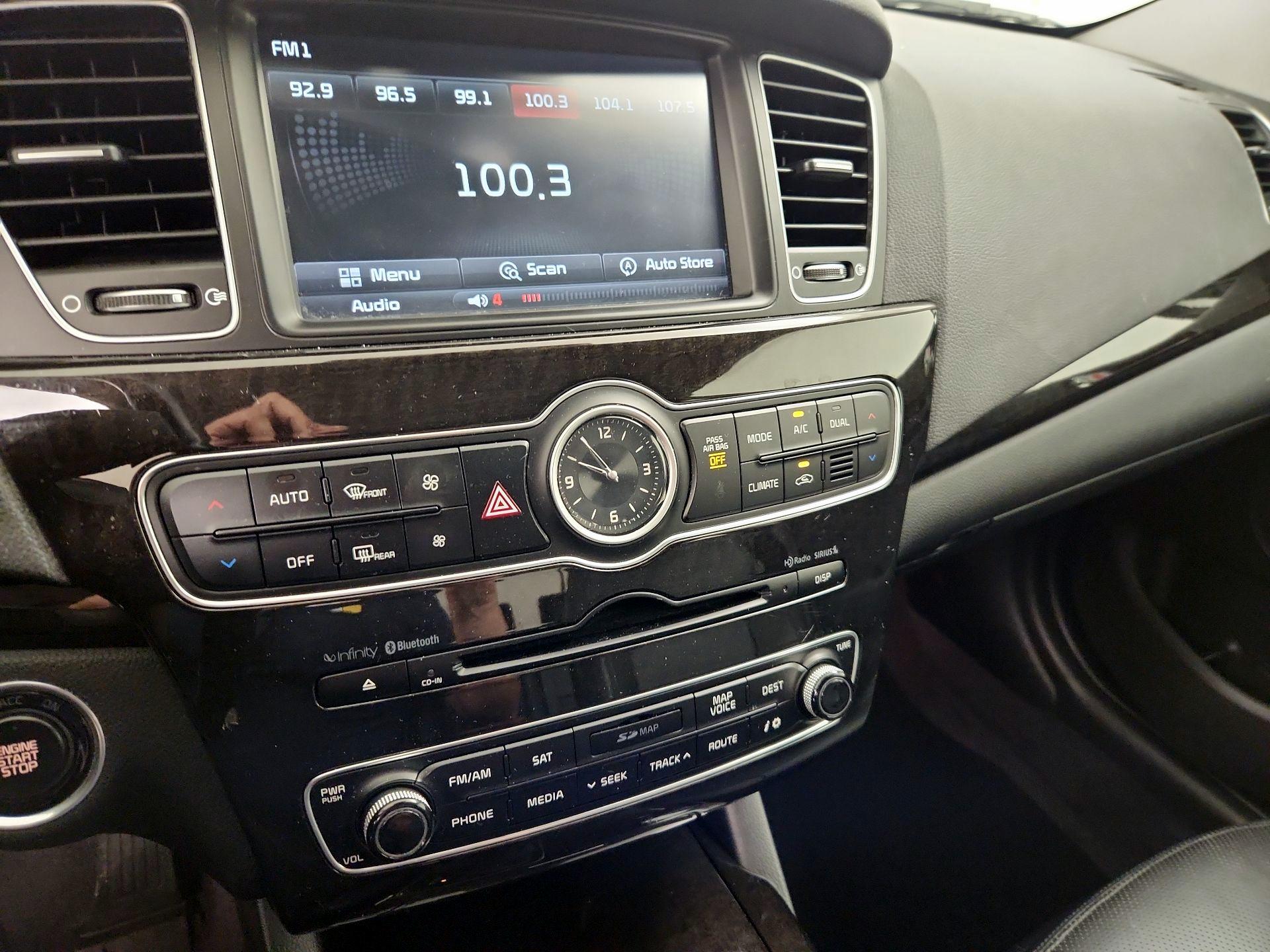 Thumbnail: 2014 Kia Cadenza - 16