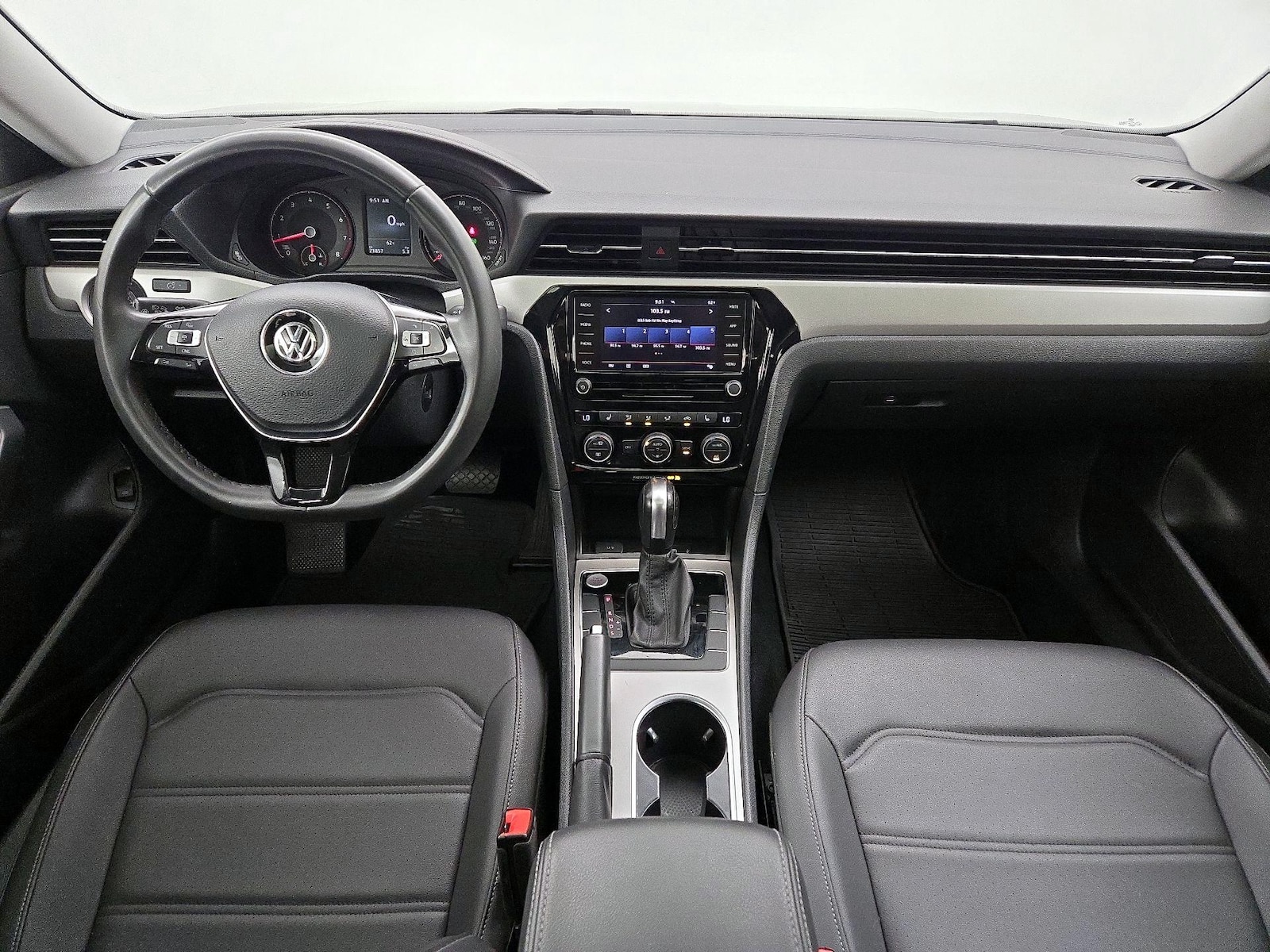 2021 Volkswagen Passat SE - Photo 10