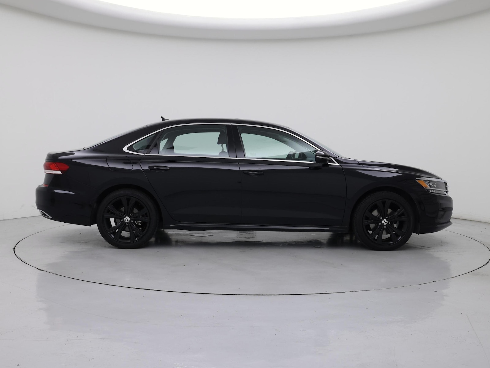 2021 Volkswagen Passat SE - Photo 8