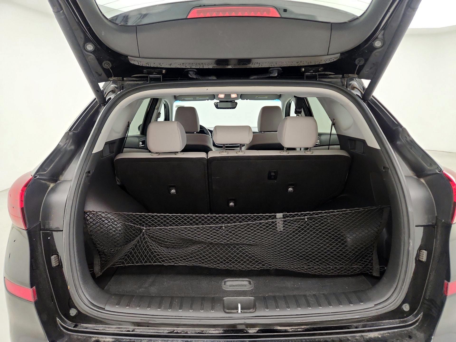 Thumbnail: 2019 Hyundai Tucson - 18