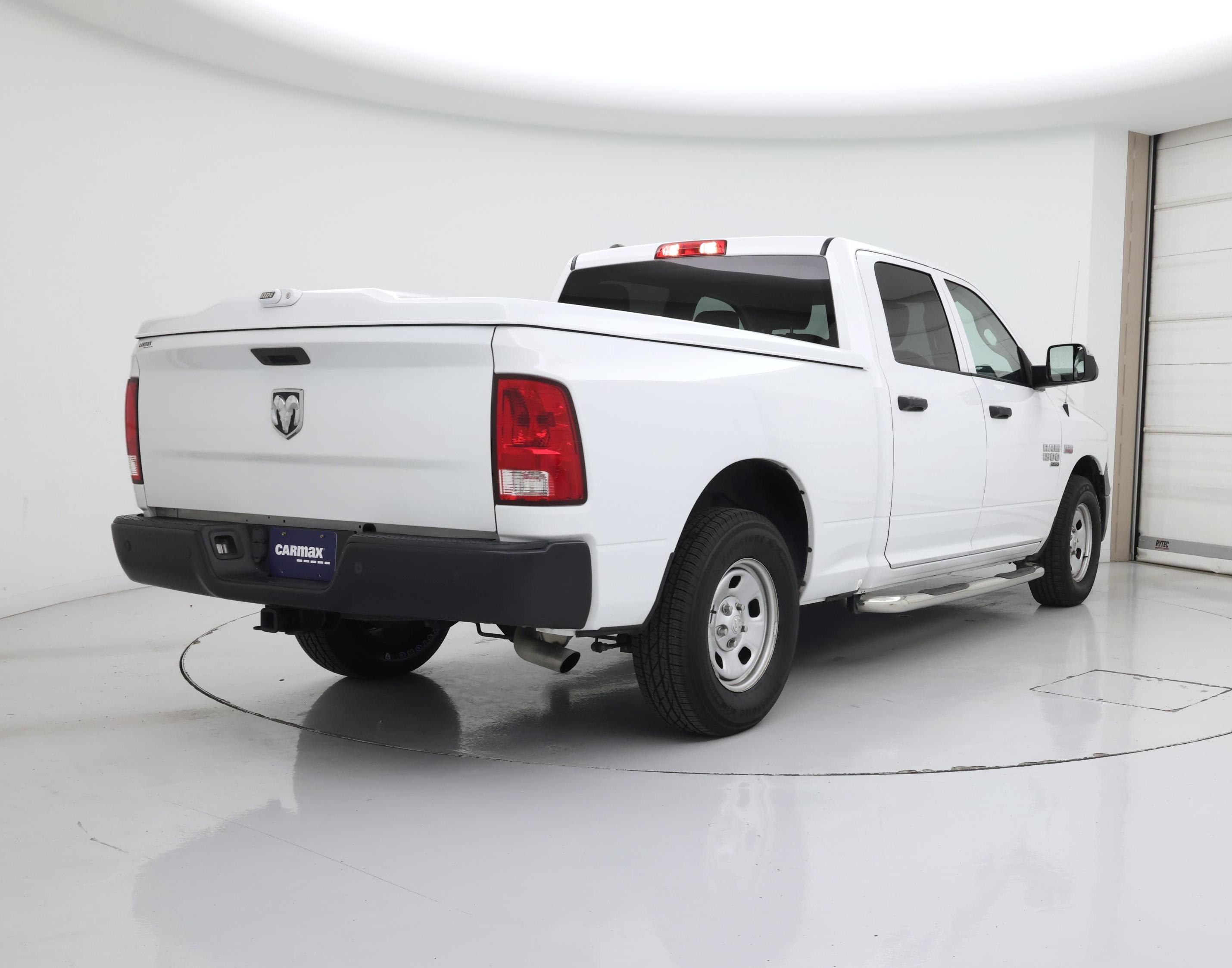 Thumbnail: 2023 RAM 1500 Classic - 8