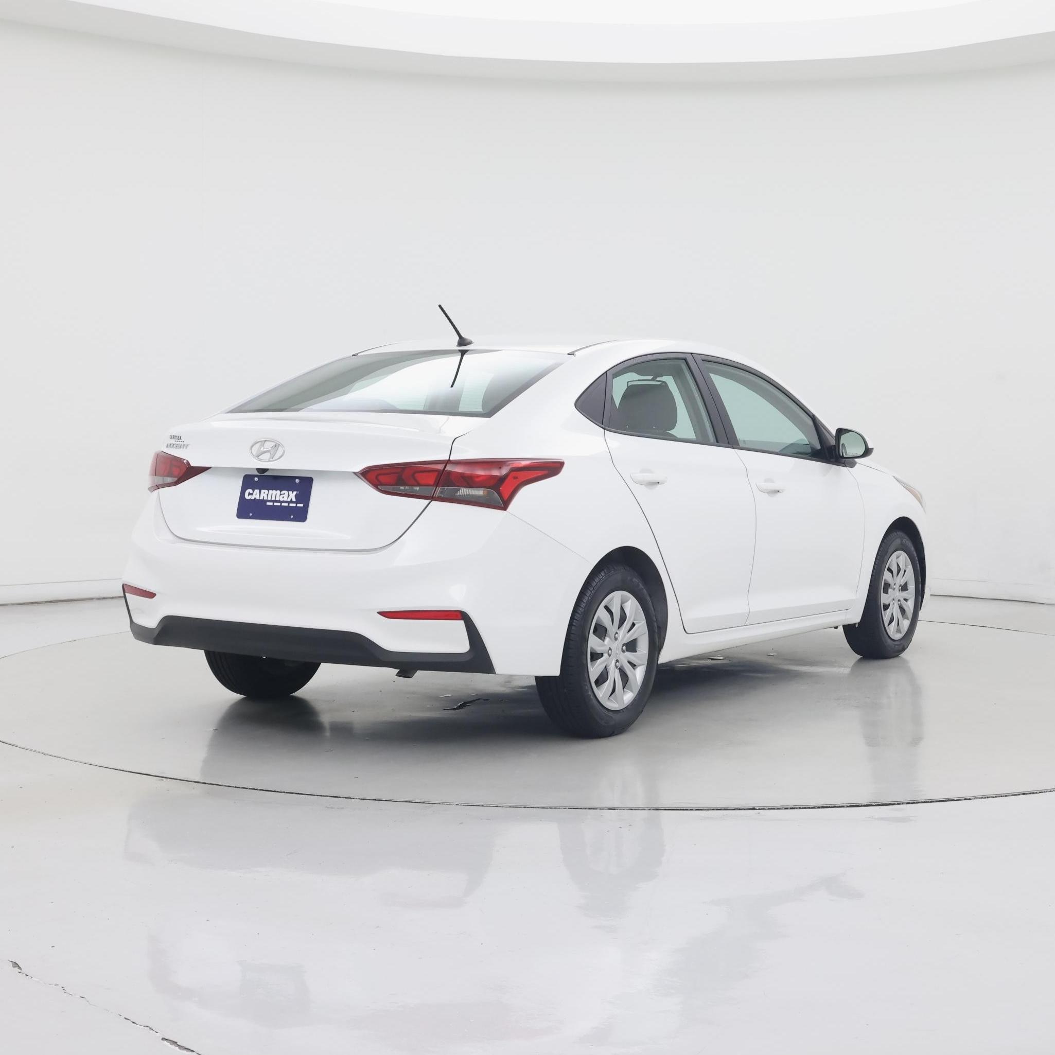 Thumbnail: 2022 Hyundai Accent - 8