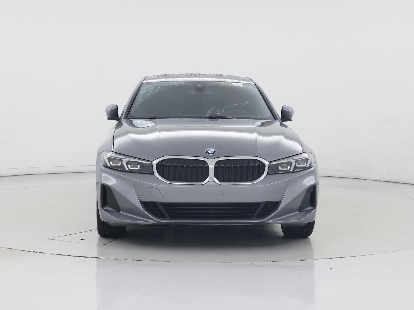 2023 BMW 3 Series 330i - Photo 6