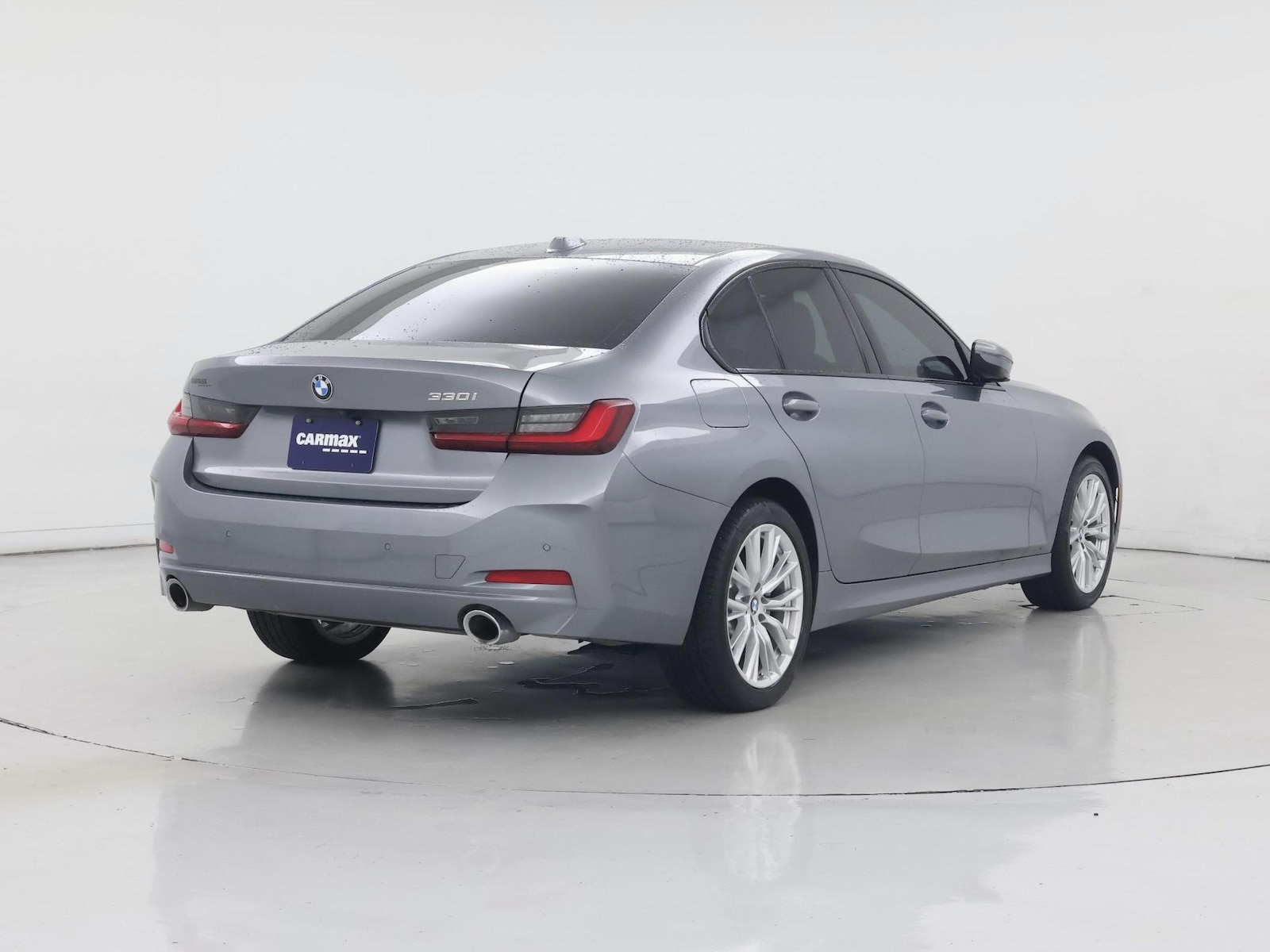 2023 BMW 3 Series 330i - Photo 9
