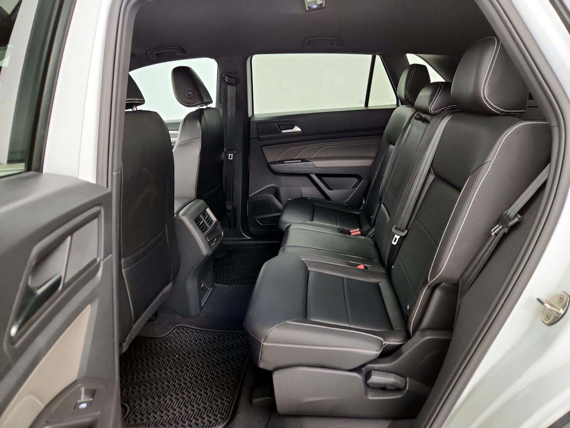 Thumbnail: 2023 Volkswagen Atlas - 19