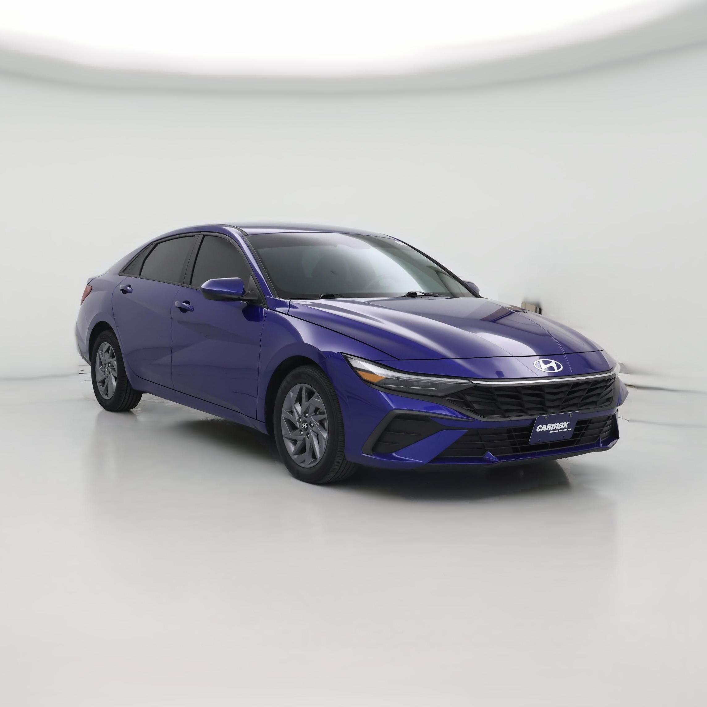 Thumbnail: 2024 Hyundai Elantra - 1