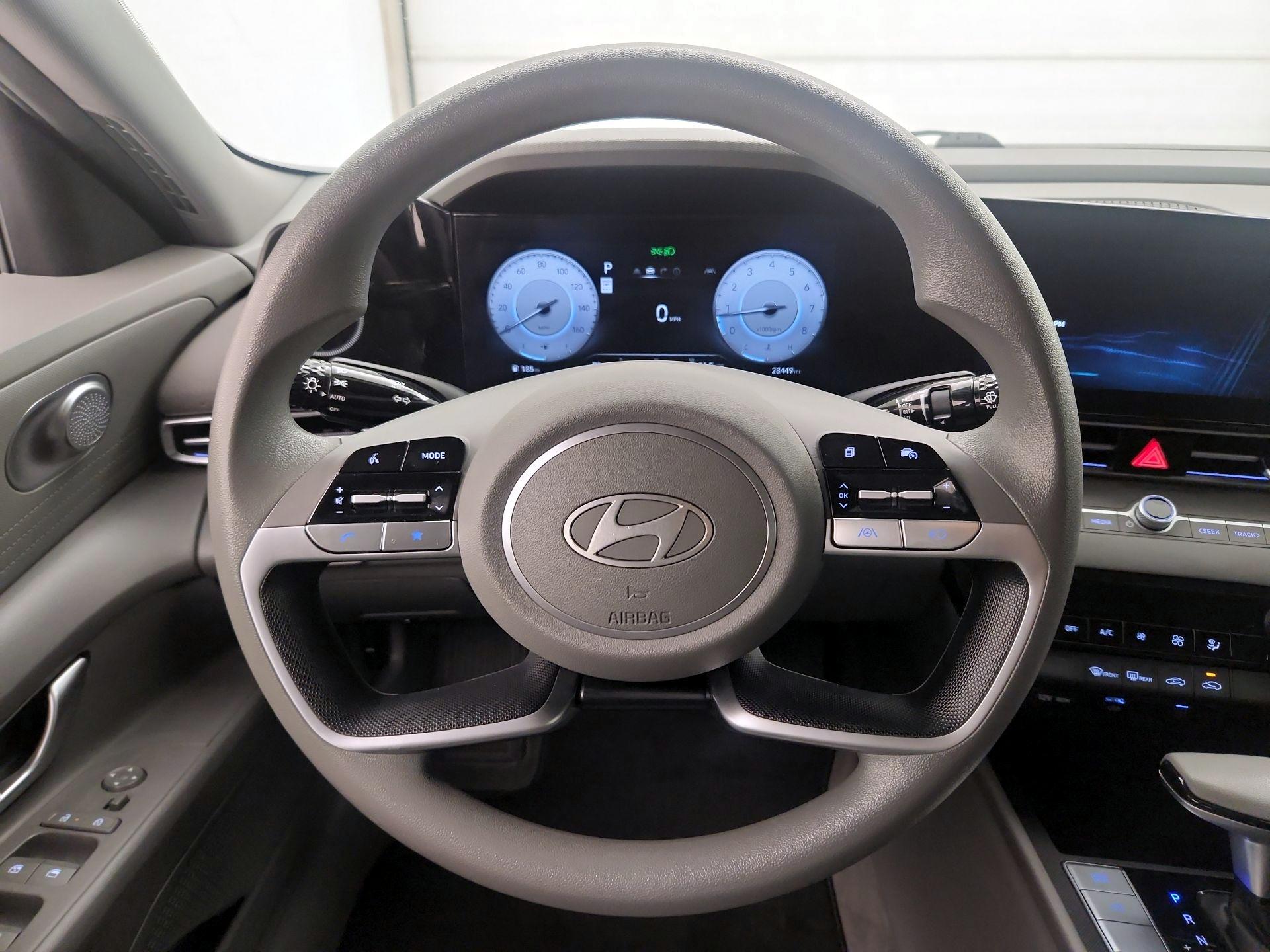 Thumbnail: 2024 Hyundai Elantra - 10