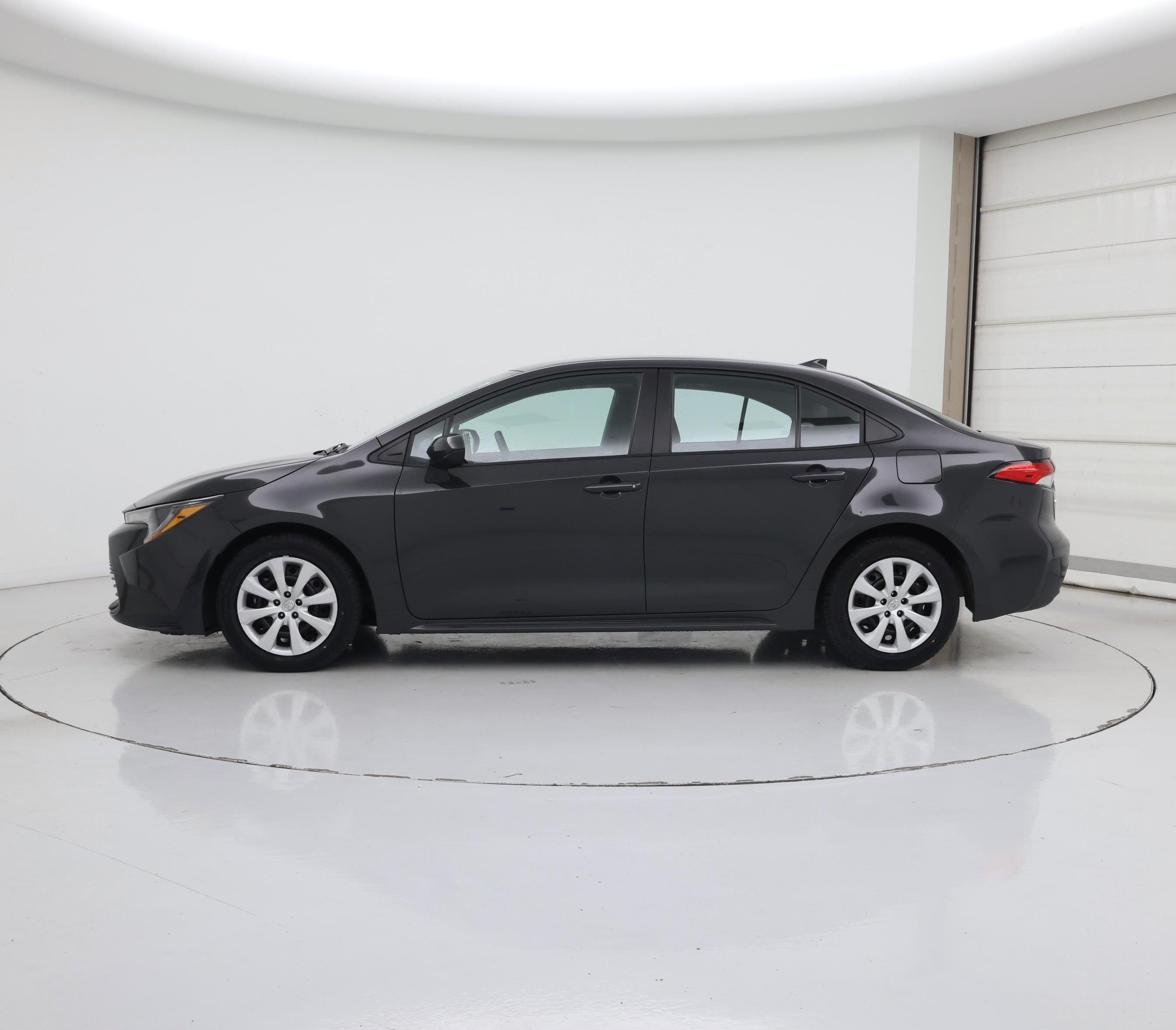 Thumbnail: 2024 Toyota Corolla - 3