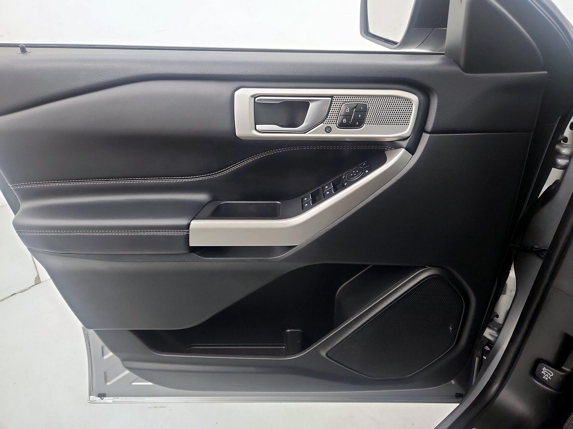 Thumbnail: 2023 Ford Explorer - 12