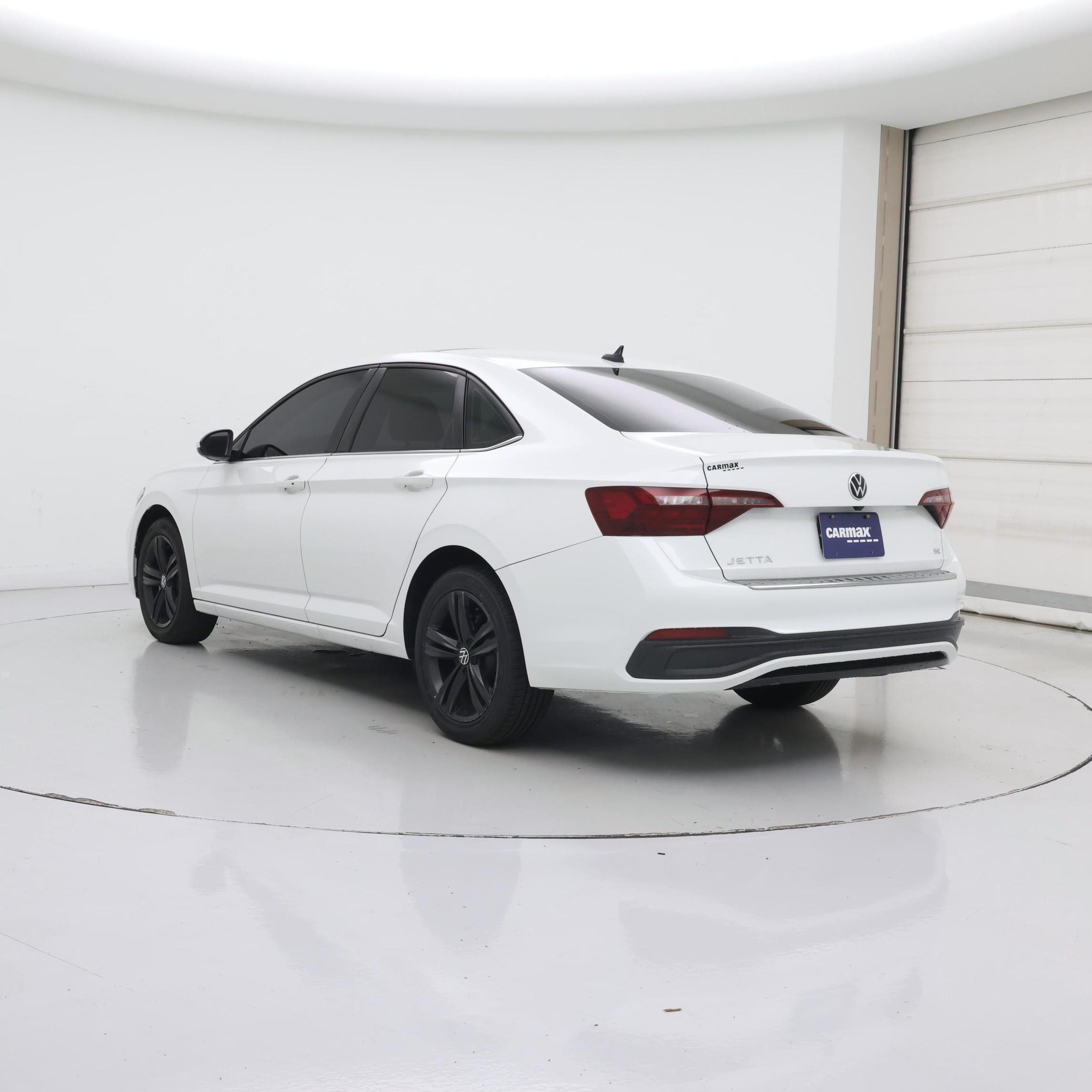 Thumbnail: 2024 Volkswagen Jetta - 2