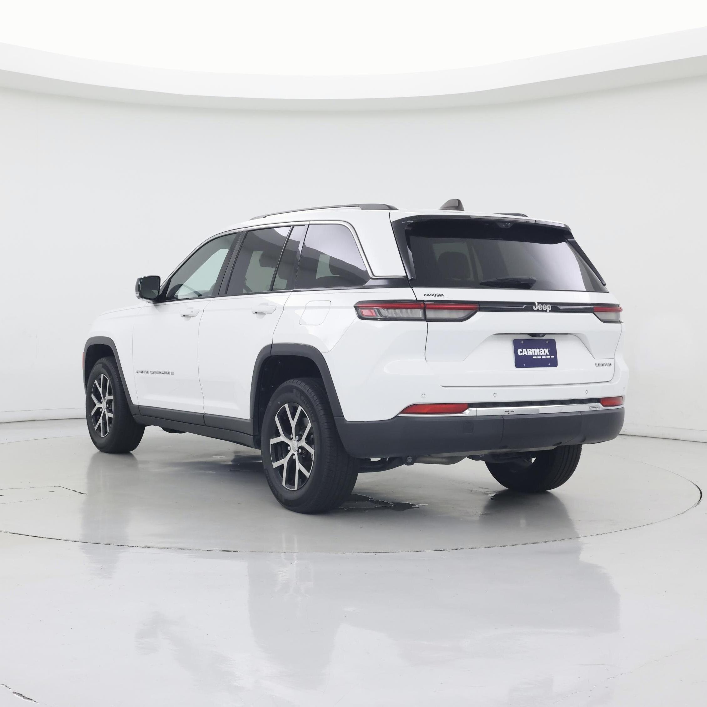 Thumbnail: 2023 Jeep Grand Cherokee - 2