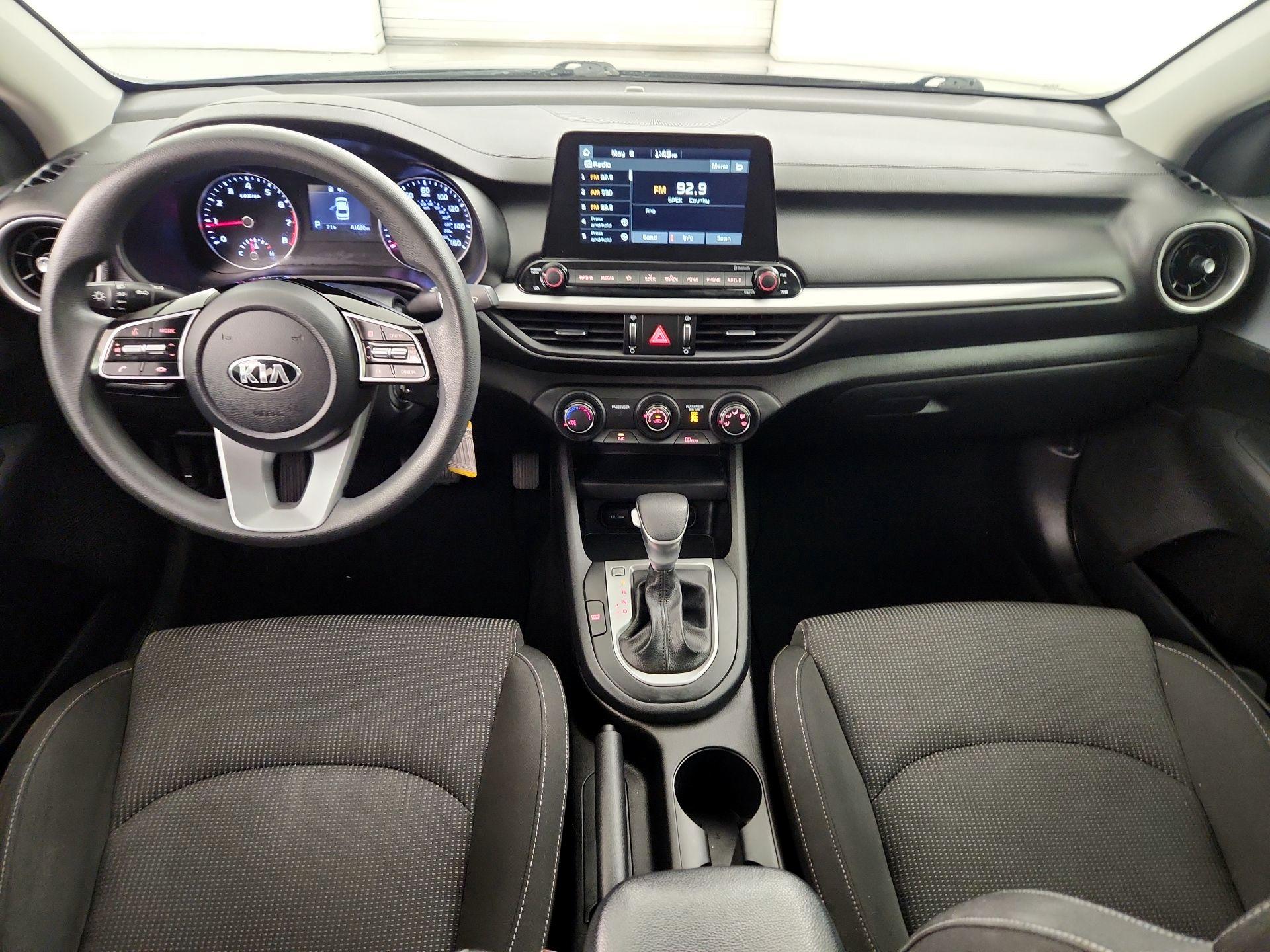 Thumbnail: 2021 Kia Forte - 9