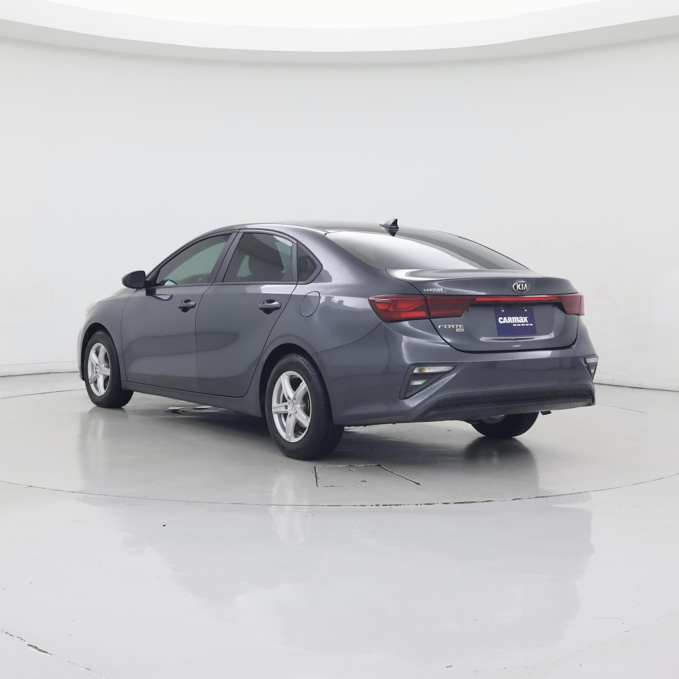Thumbnail: 2021 Kia Forte - 2