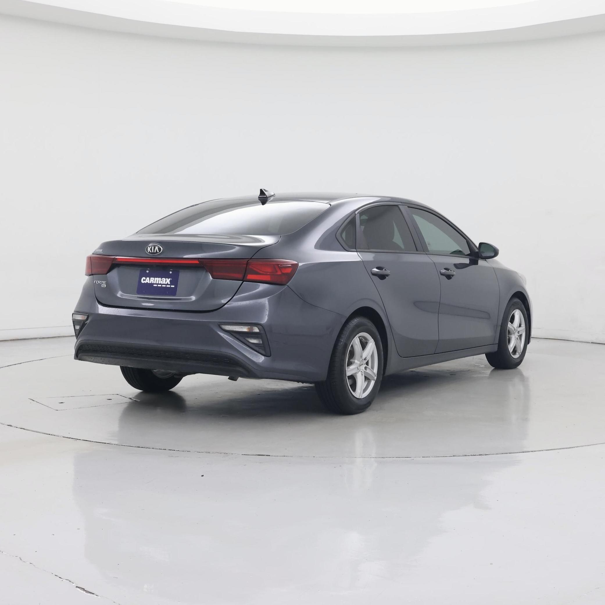 Thumbnail: 2021 Kia Forte - 8