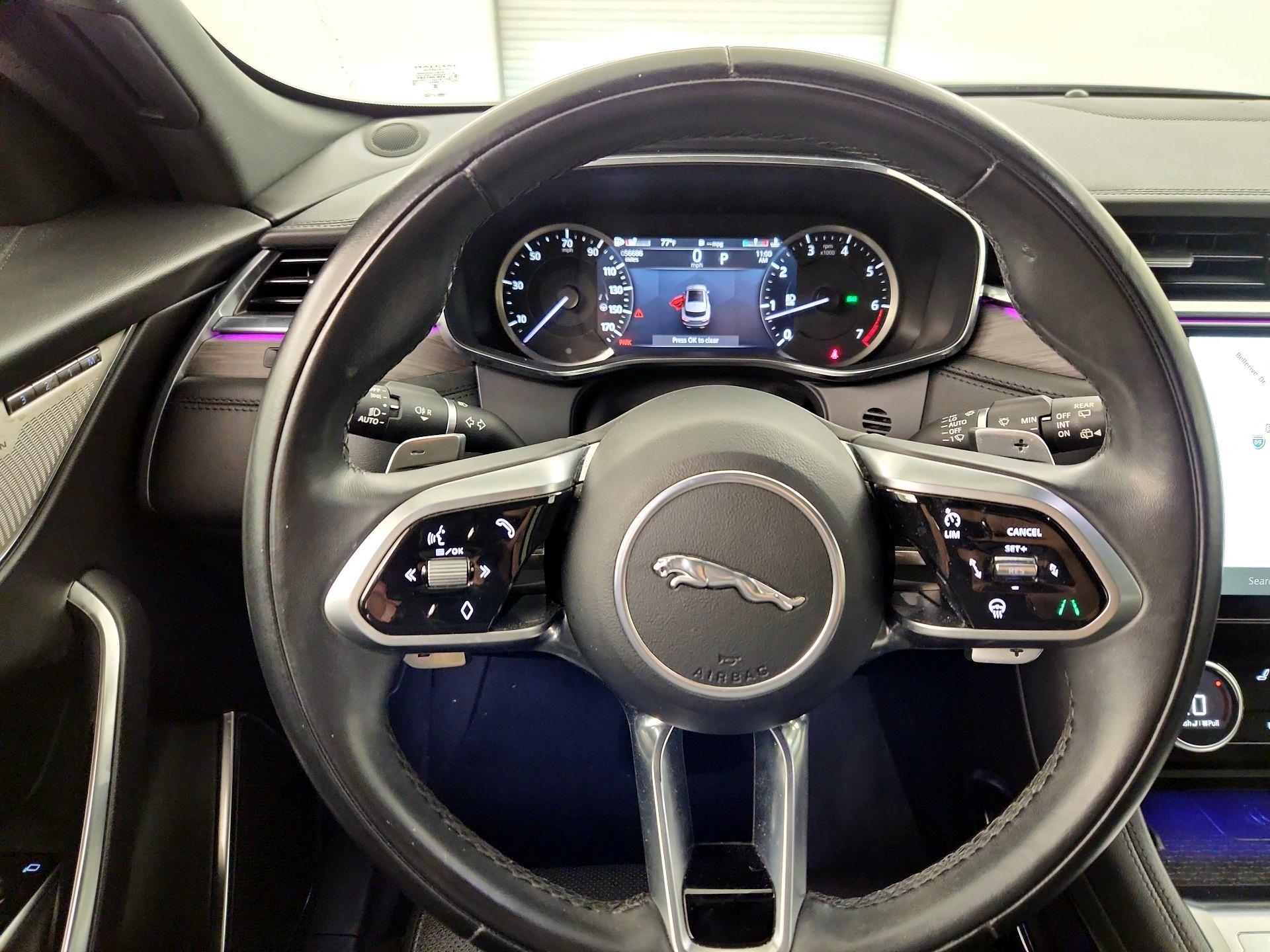 Thumbnail: 2023 Jaguar F-Pace - 10