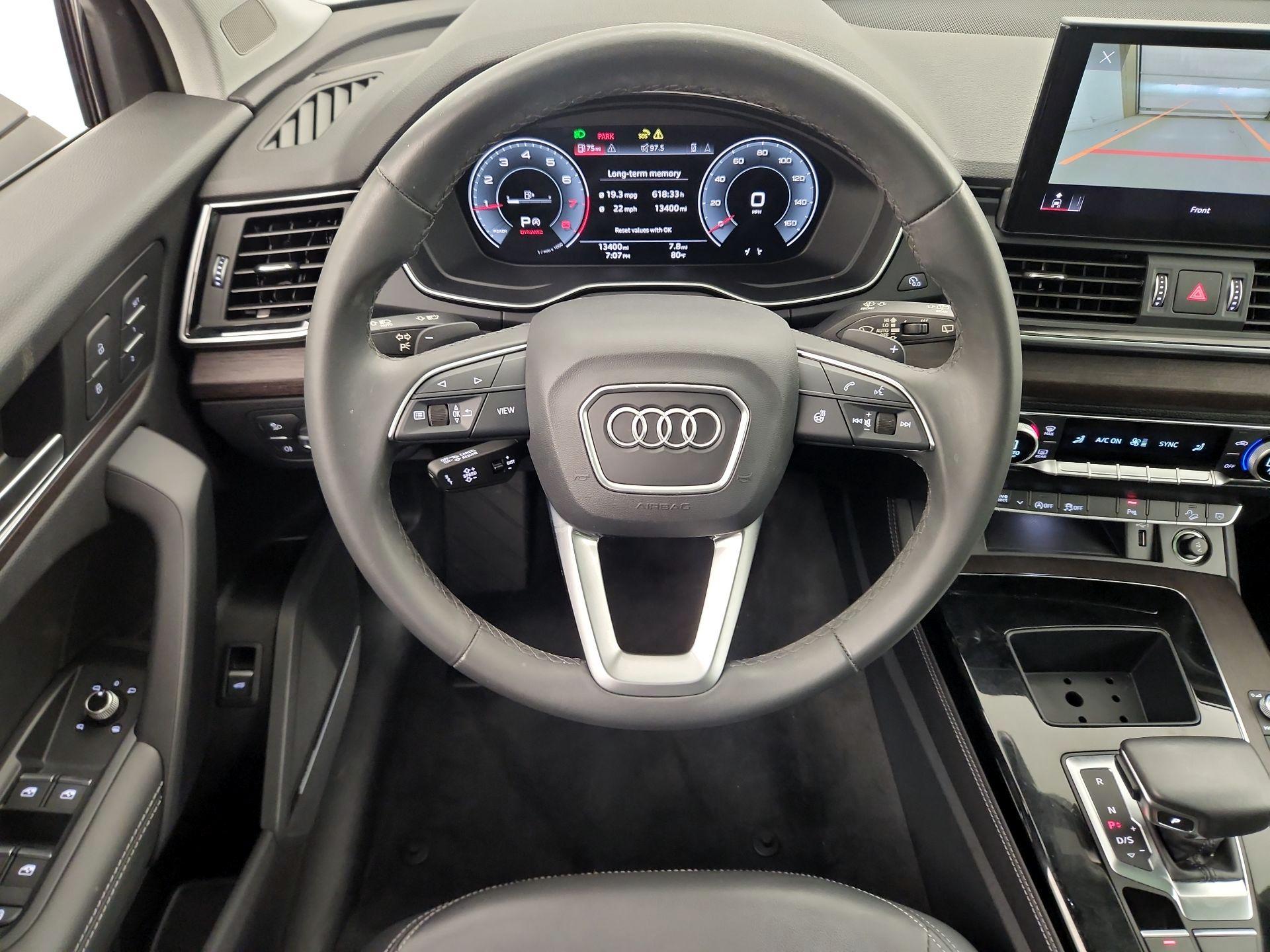 Thumbnail: 2023 Audi Q5 - 10