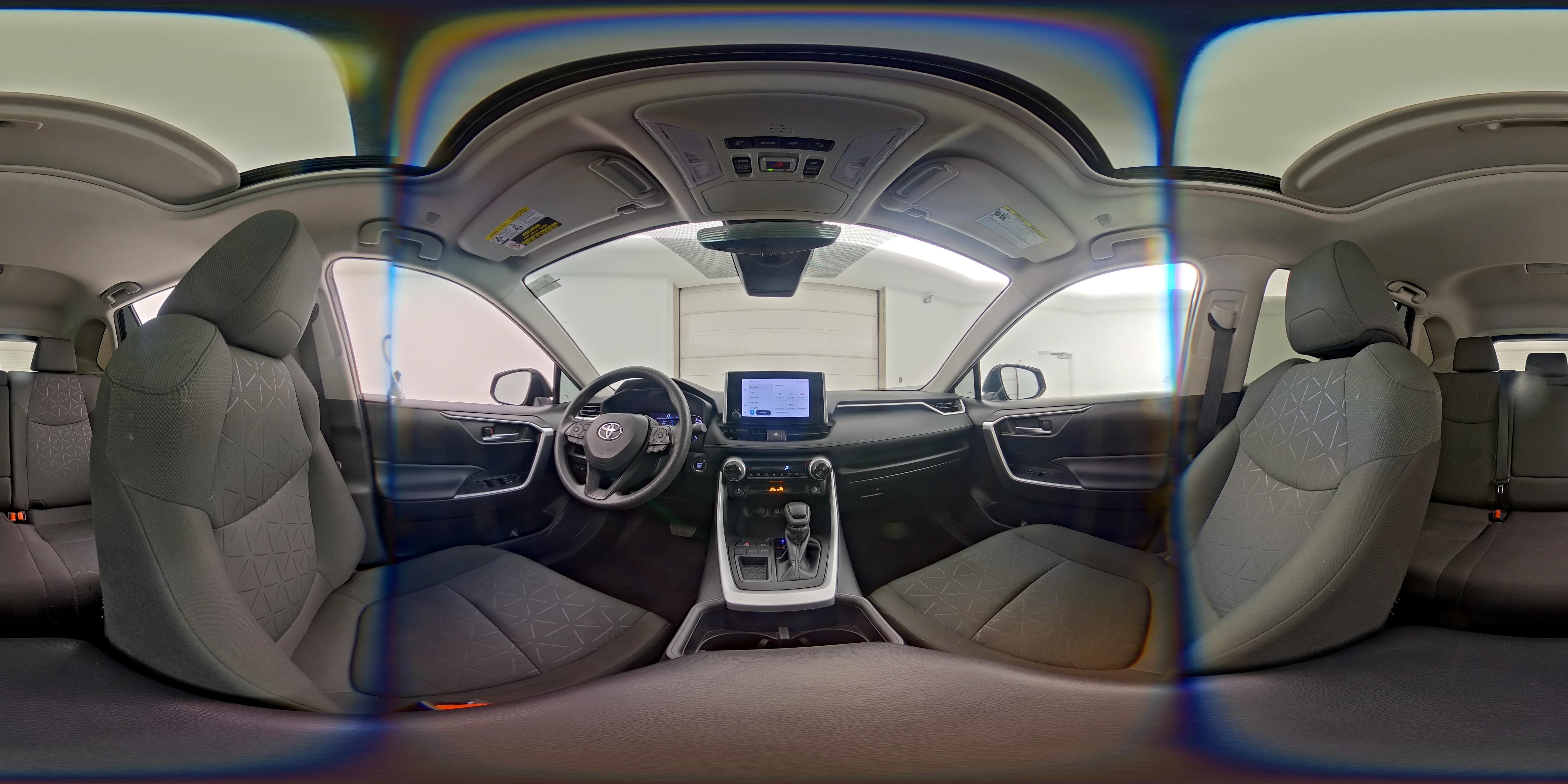 2023 Toyota RAV4 XLE - Photo 26