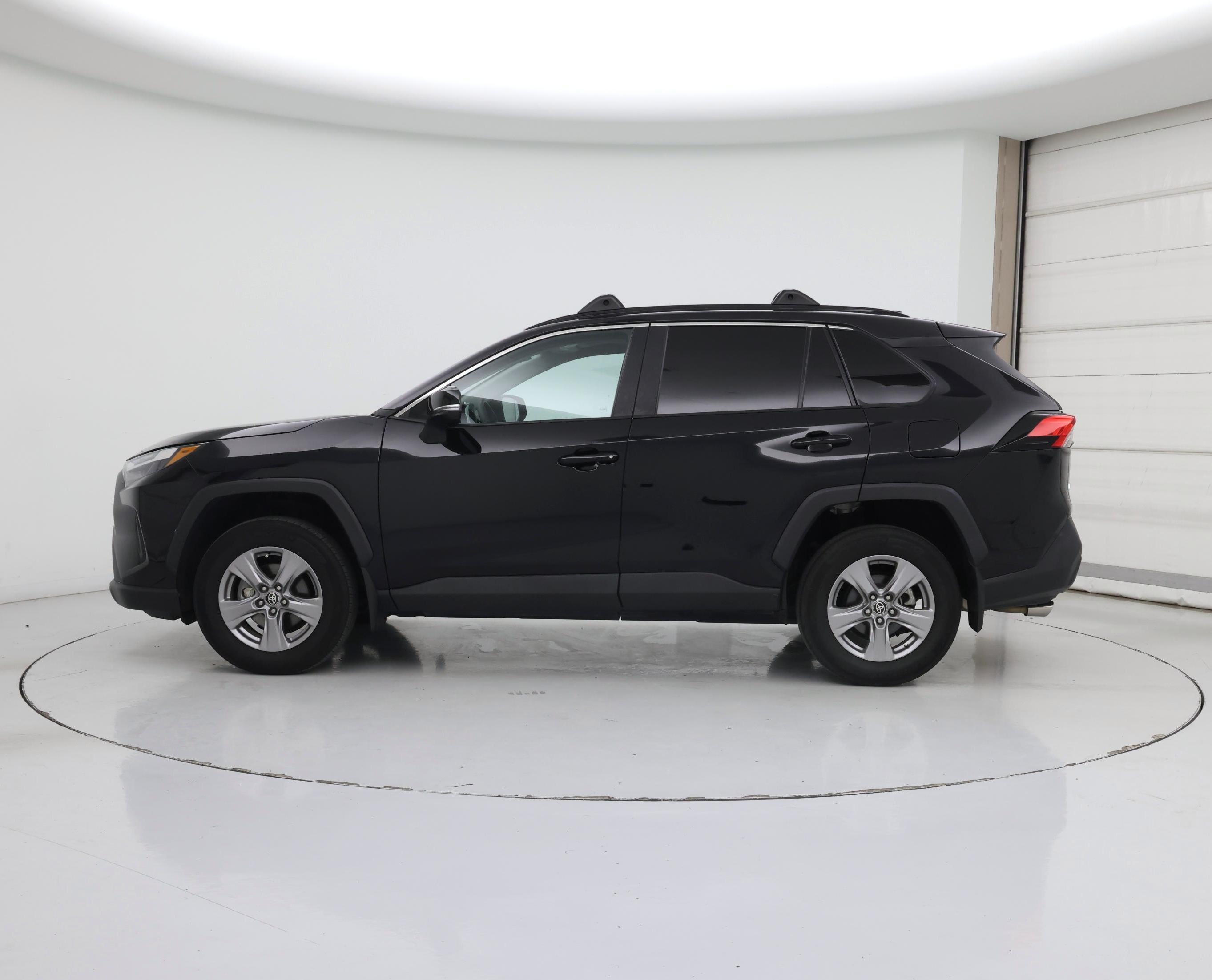 Thumbnail: 2023 Toyota RAV4 - 3