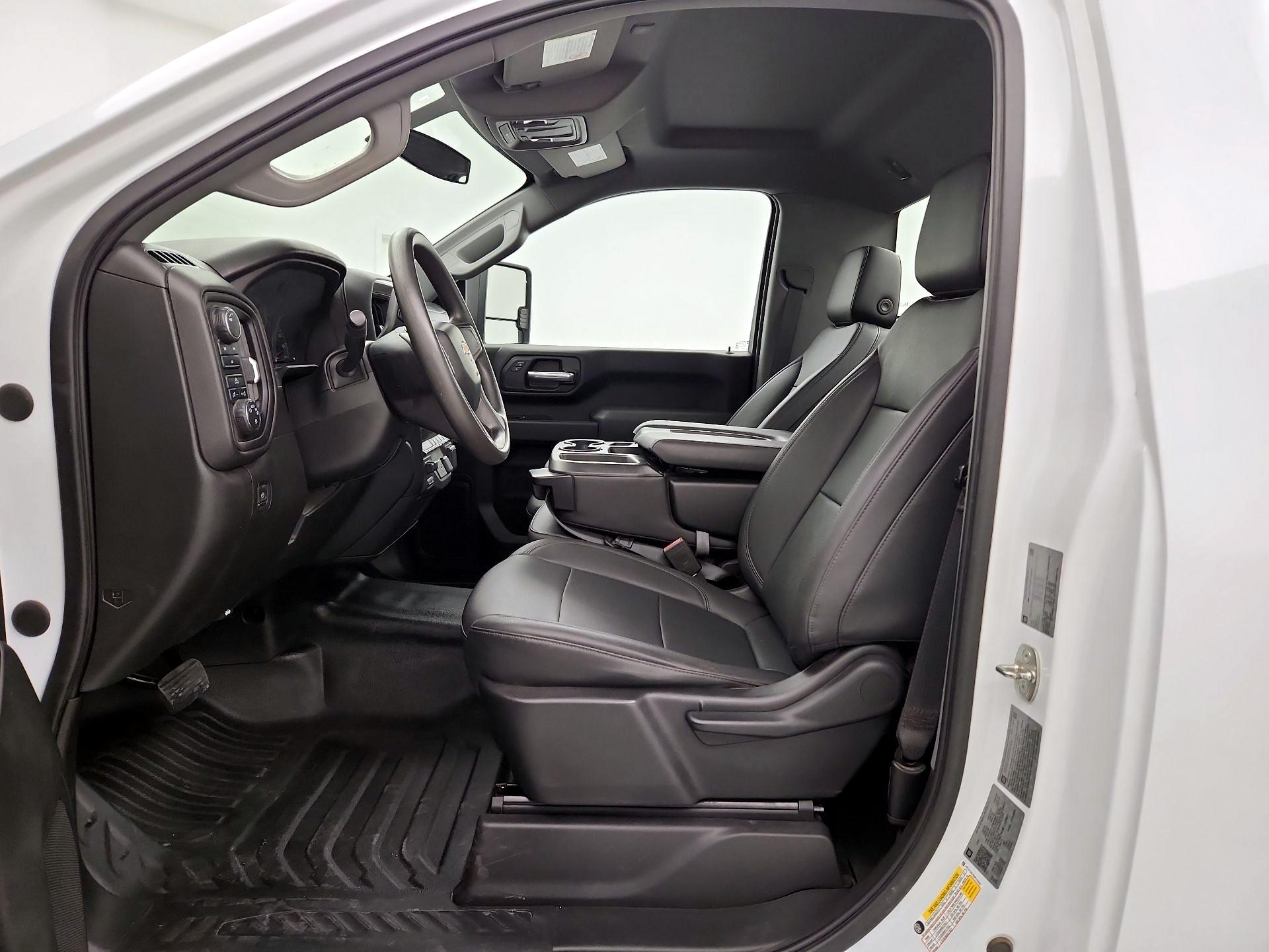 Thumbnail: 2021 Chevrolet Silverado 3500 - 11