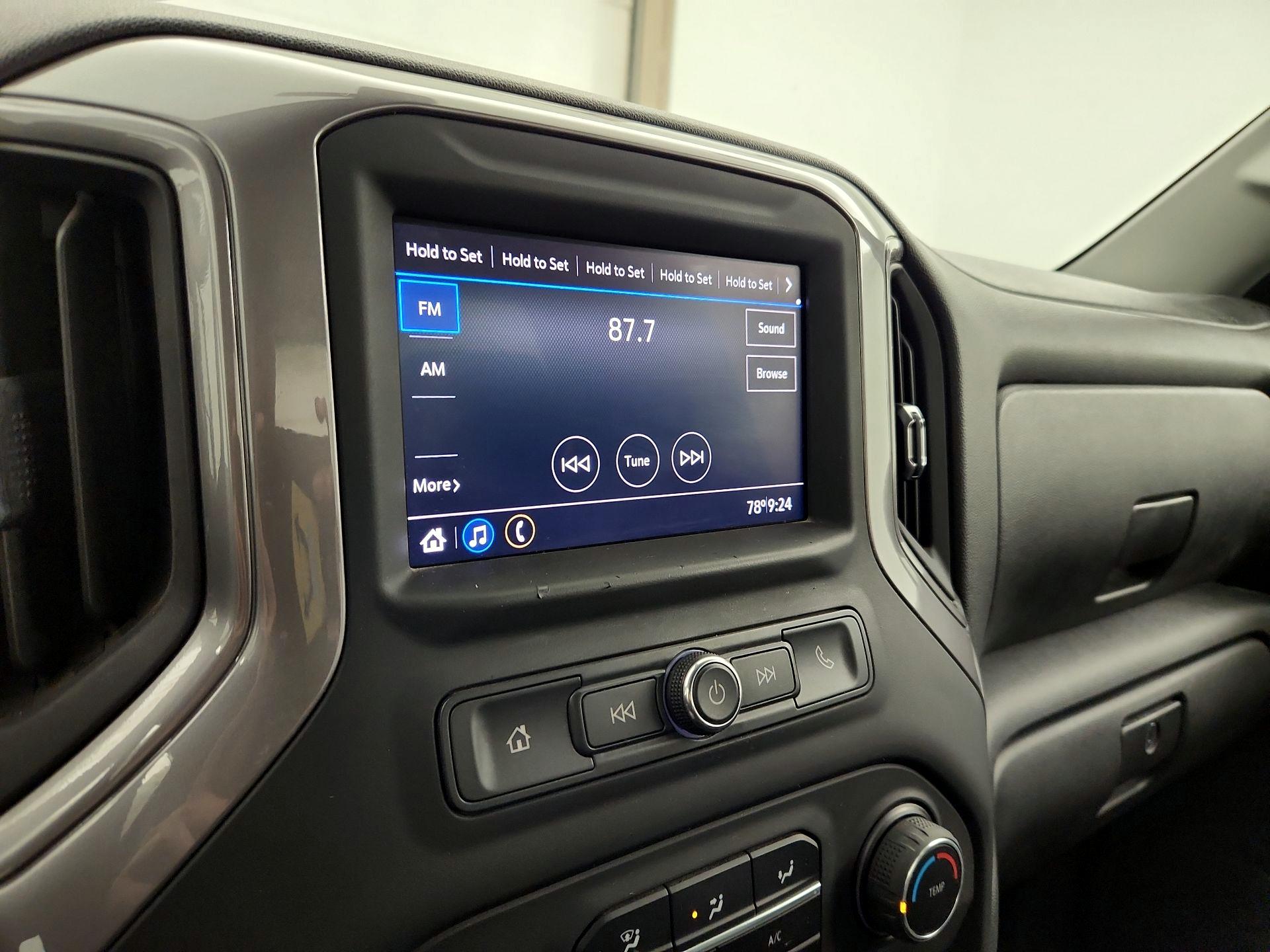 Thumbnail: 2021 Chevrolet Silverado 3500 - 15
