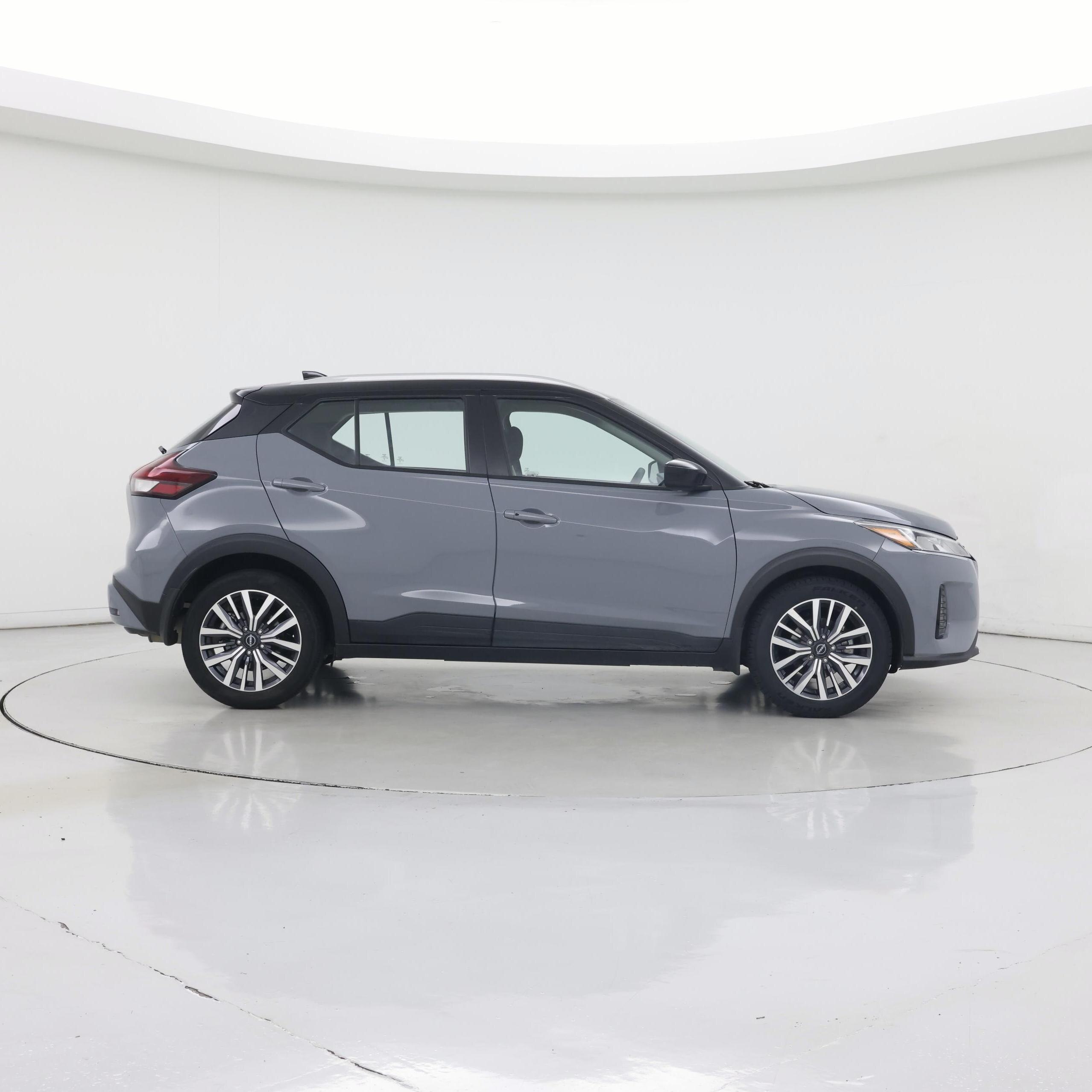 Thumbnail: 2023 Nissan Kicks - 7