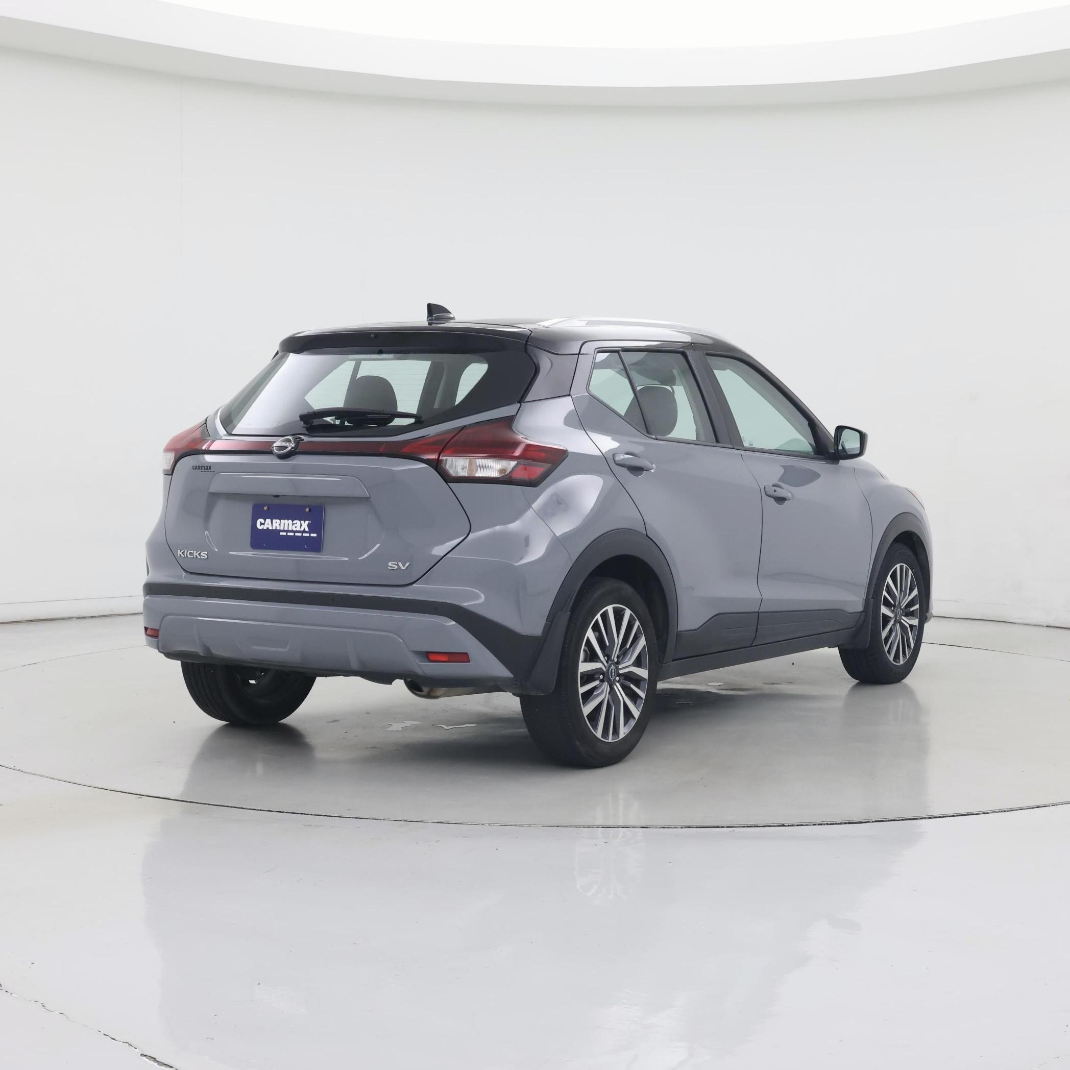 Thumbnail: 2023 Nissan Kicks - 8