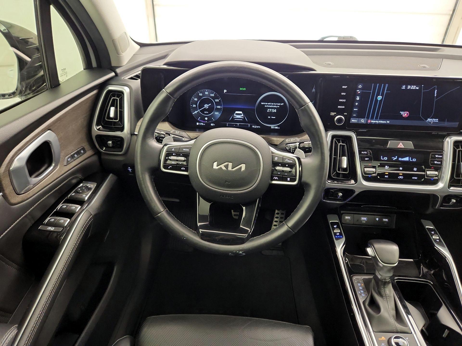 Thumbnail: 2022 Kia Sorento - 10