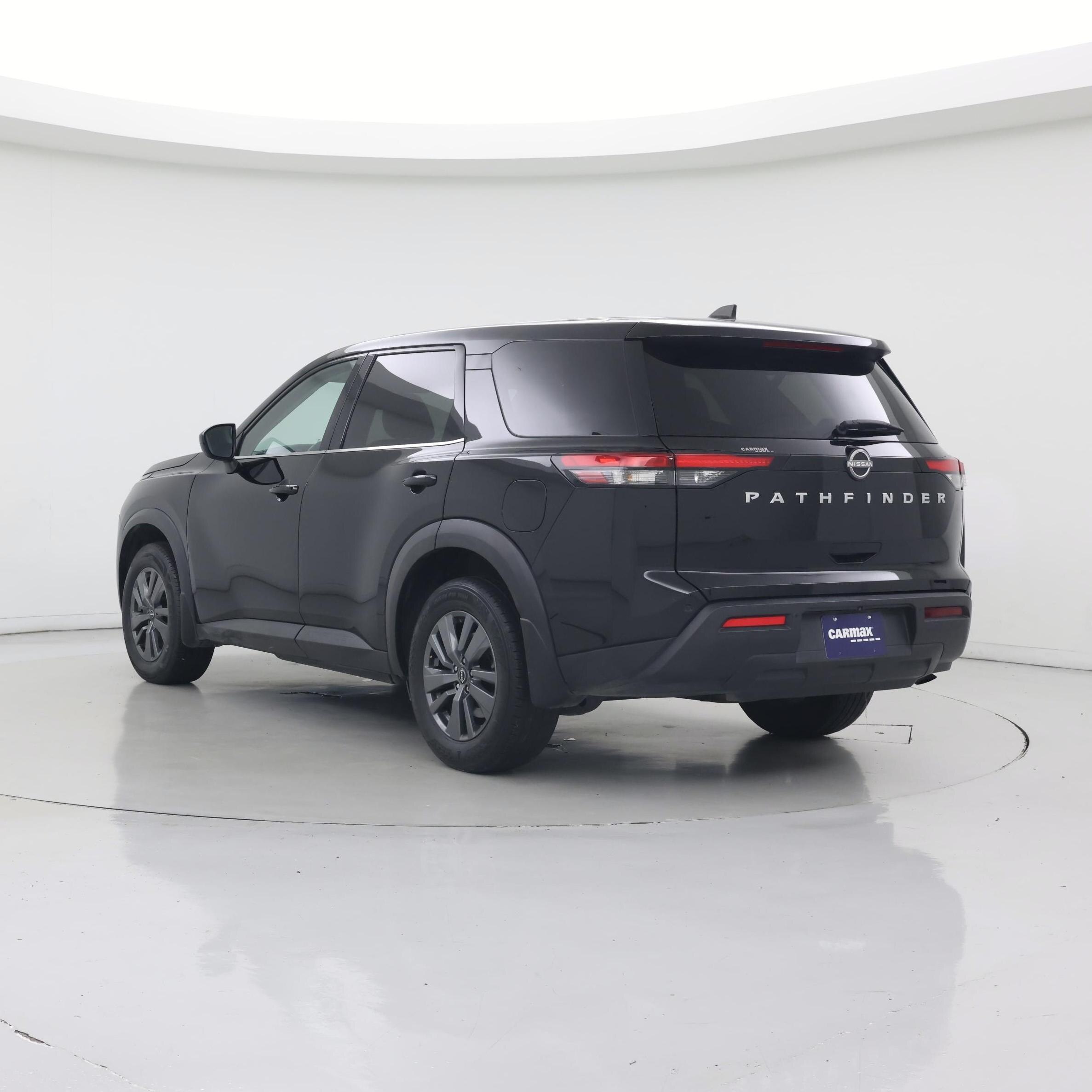 Thumbnail: 2023 Nissan Pathfinder - 2