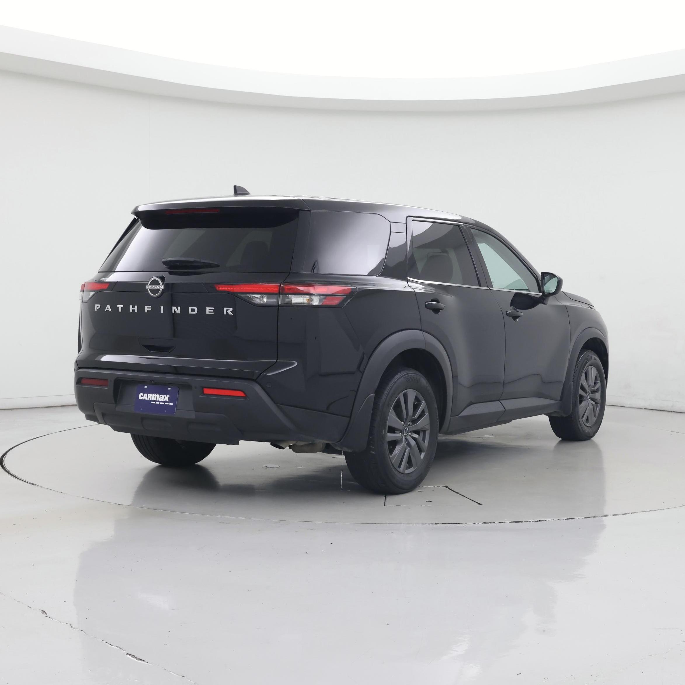 Thumbnail: 2023 Nissan Pathfinder - 8
