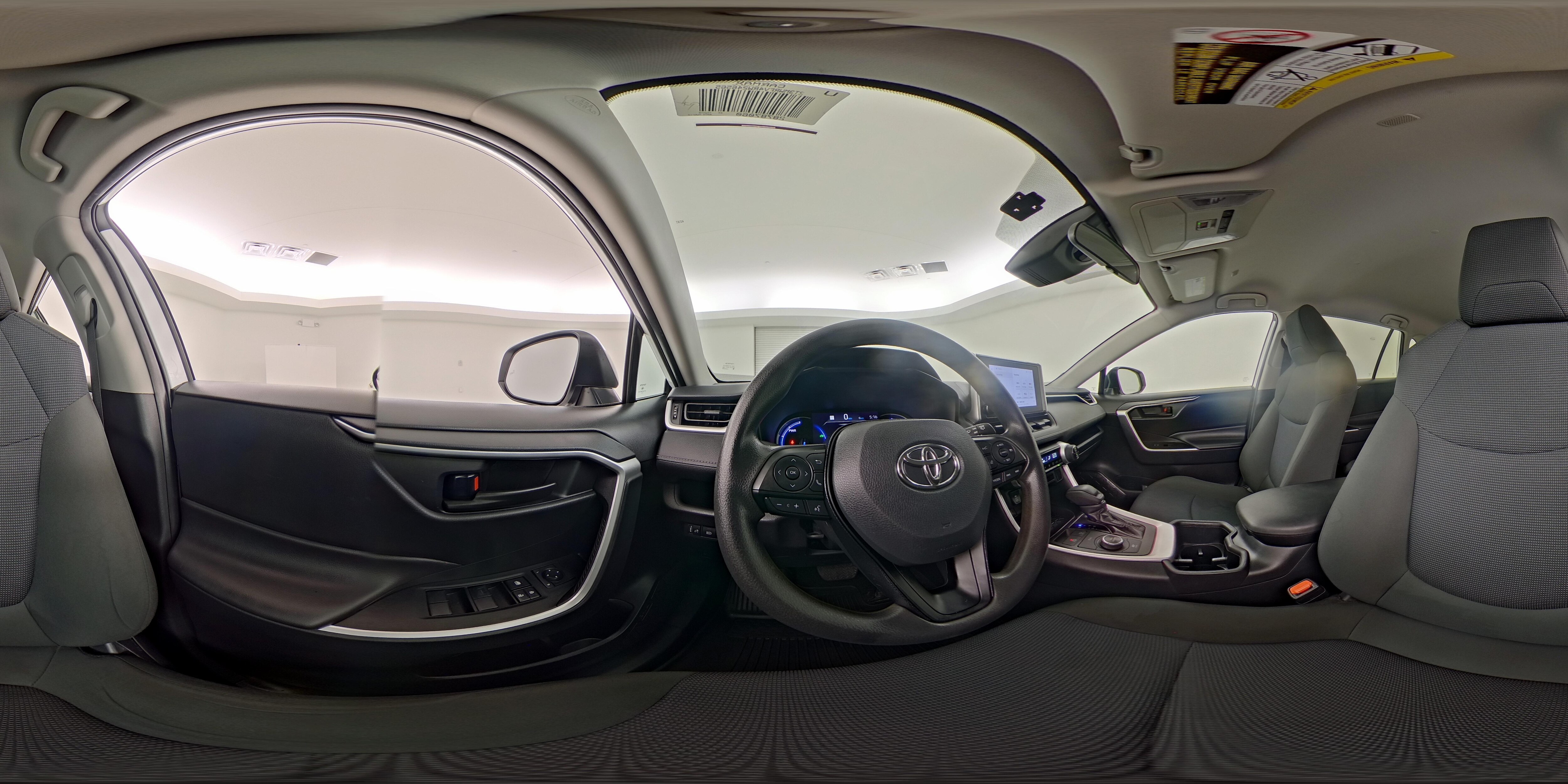 2024 Toyota RAV4 LE - Photo 26