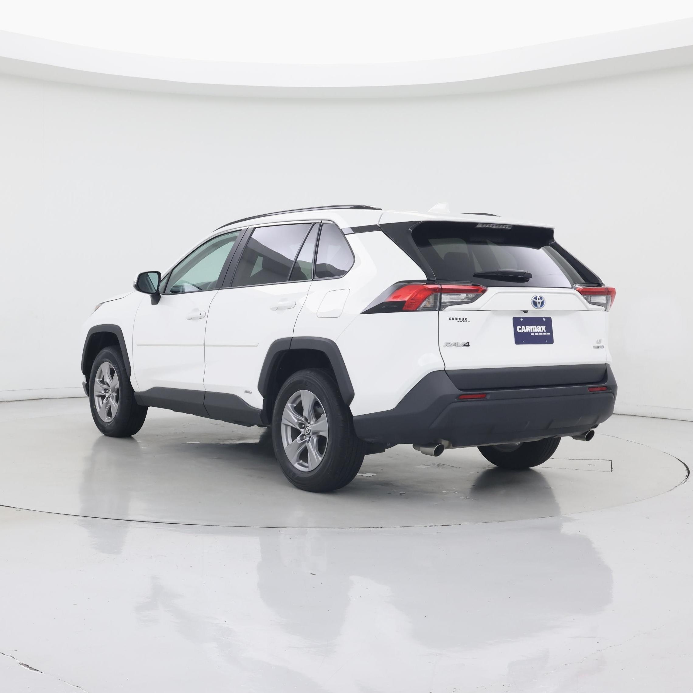 Thumbnail: 2024 Toyota RAV4 - 2