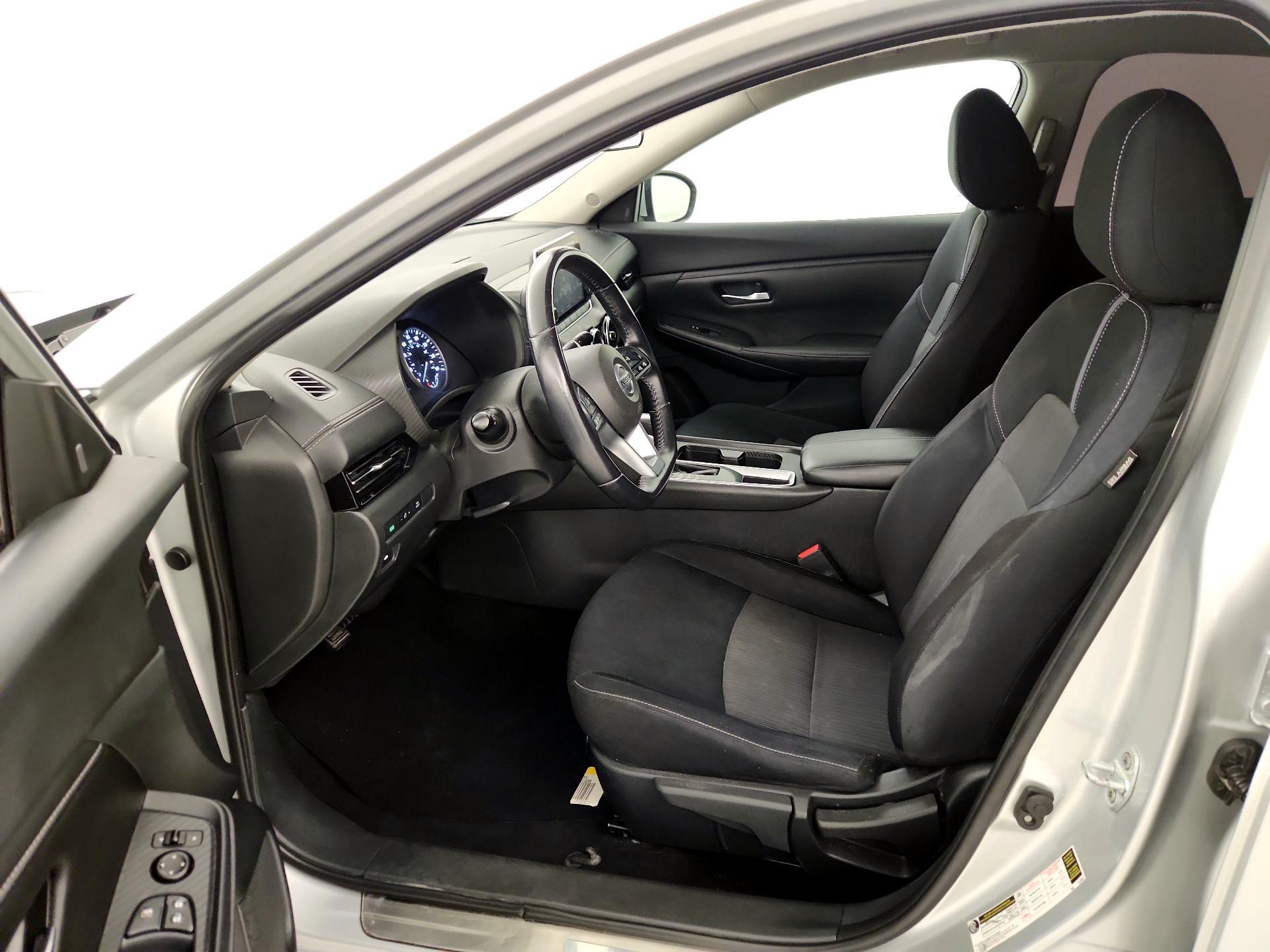 Thumbnail: 2020 Nissan Sentra - 11