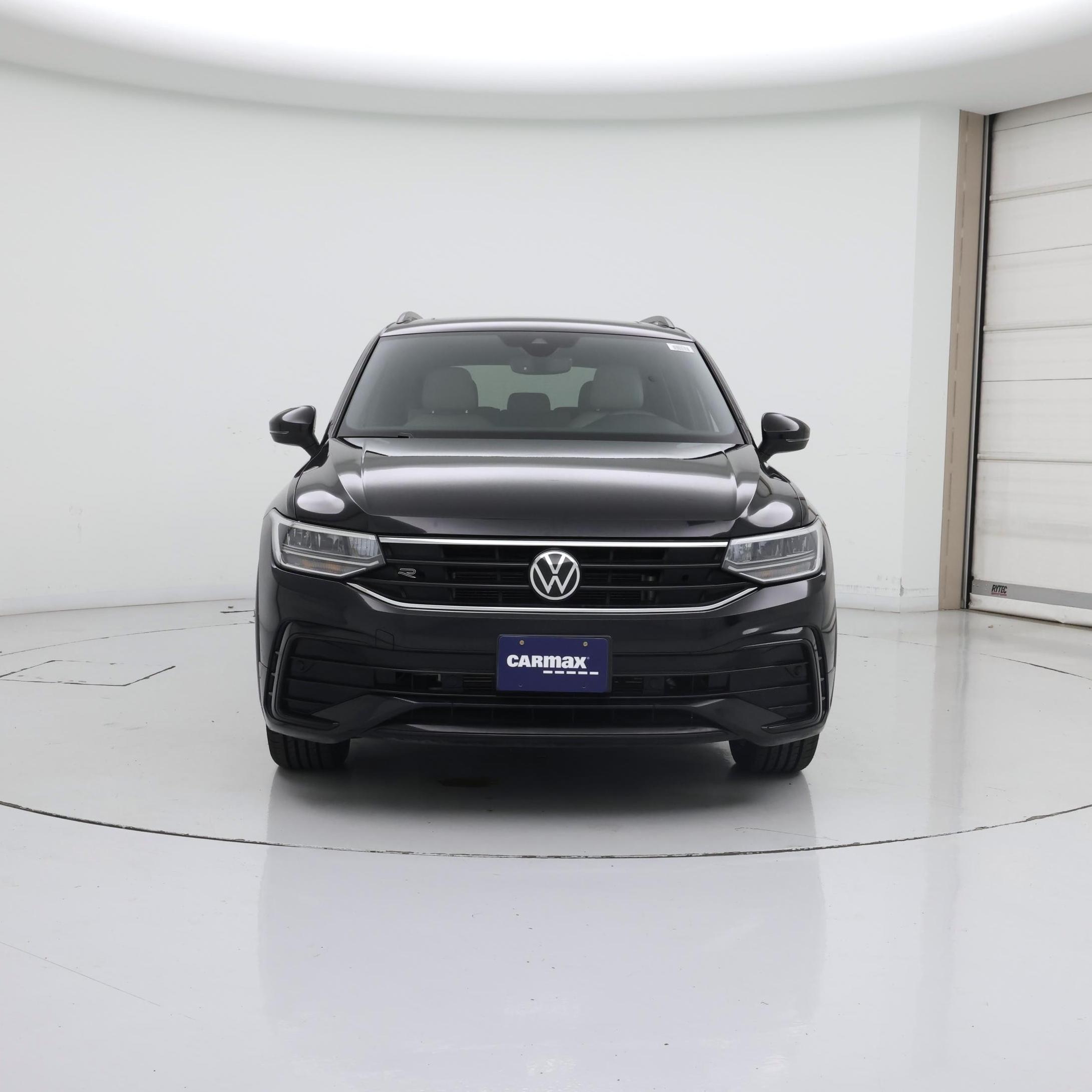 Thumbnail: 2022 Volkswagen Tiguan - 5