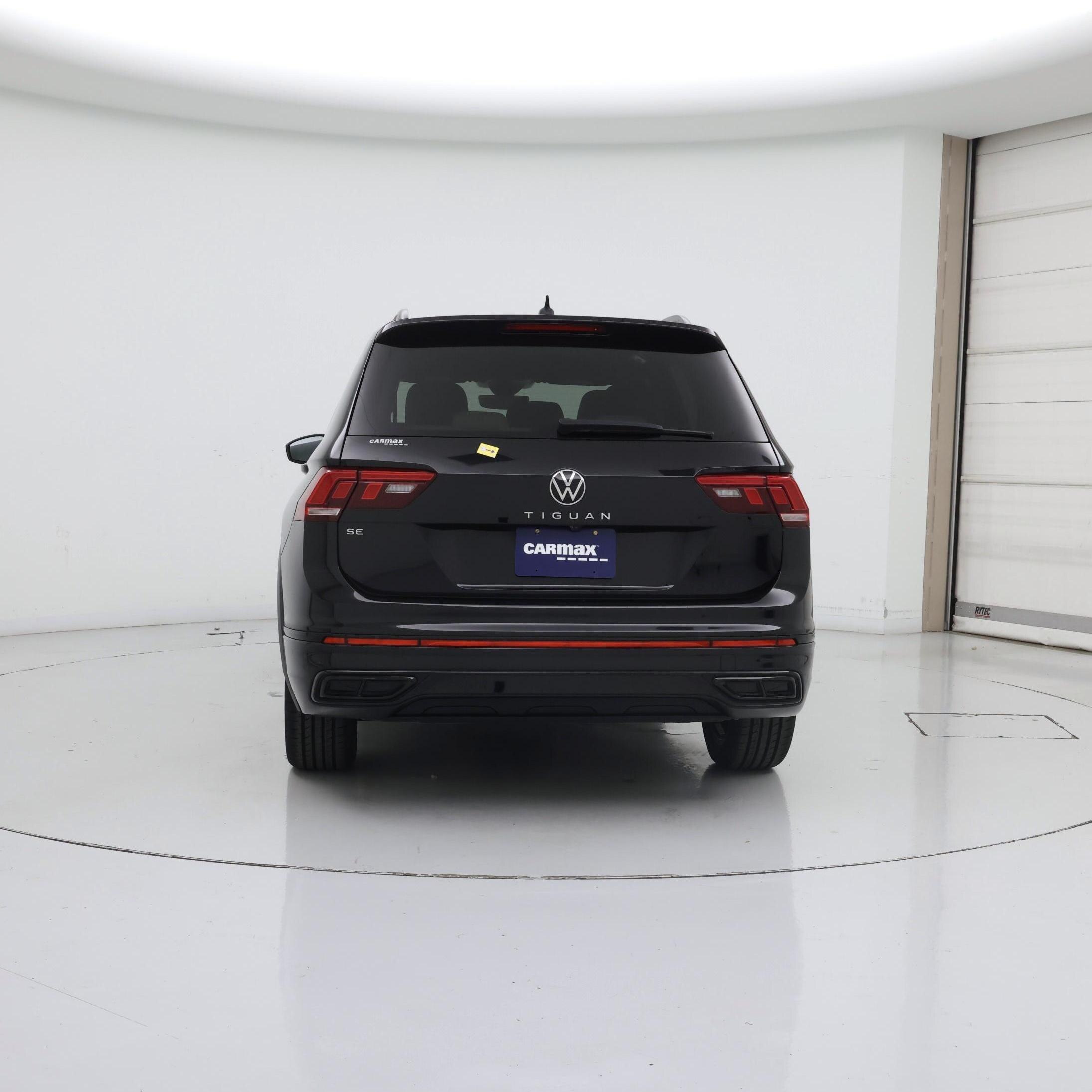 Thumbnail: 2022 Volkswagen Tiguan - 6