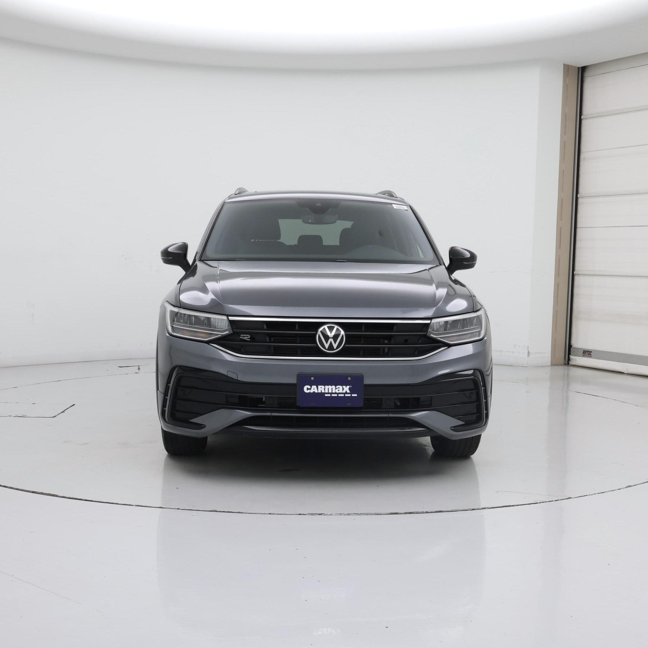 Thumbnail: 2023 Volkswagen Tiguan - 5