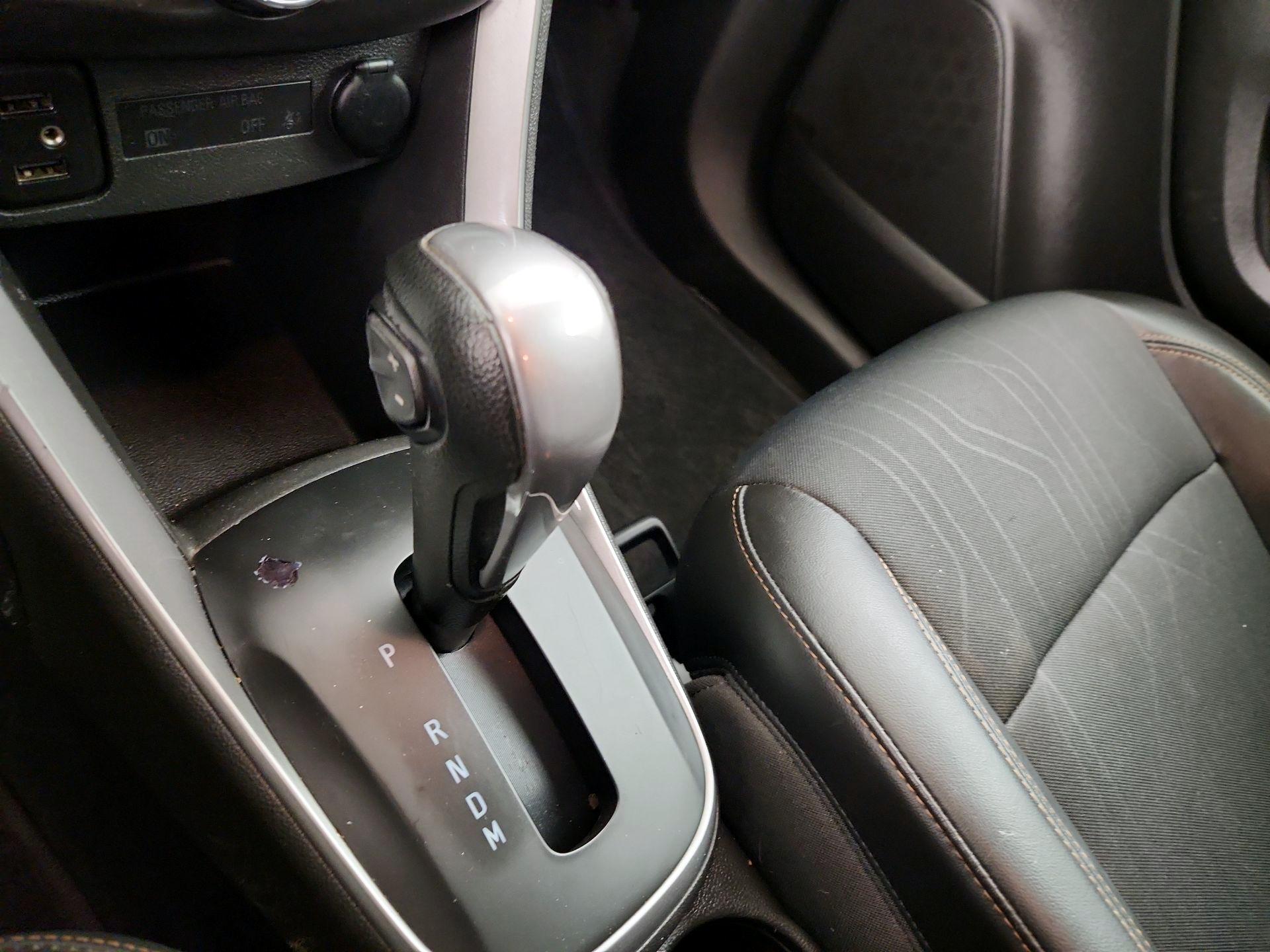 Thumbnail: 2021 Chevrolet Trax - 17