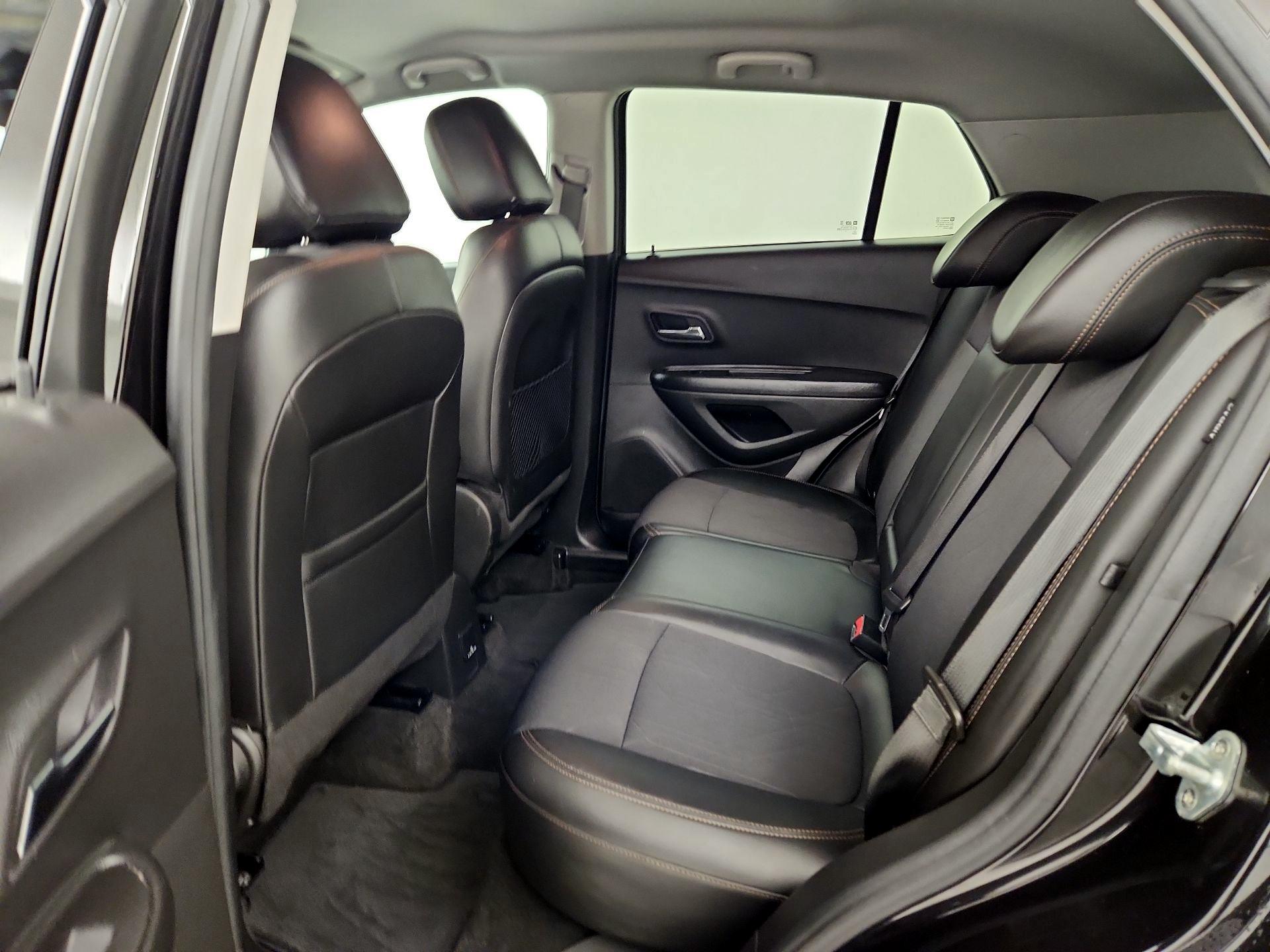 Thumbnail: 2021 Chevrolet Trax - 19