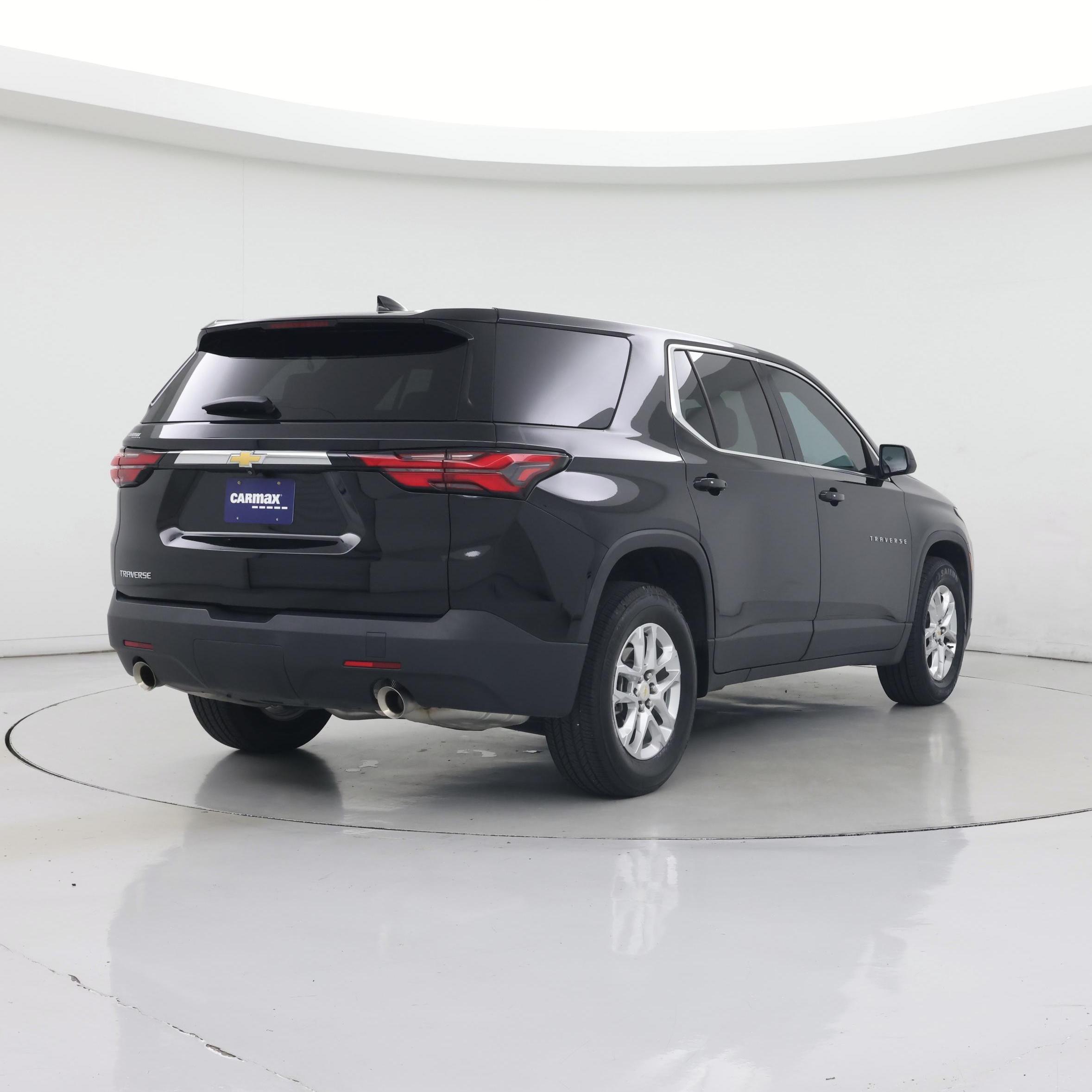 Thumbnail: 2023 Chevrolet Traverse - 8