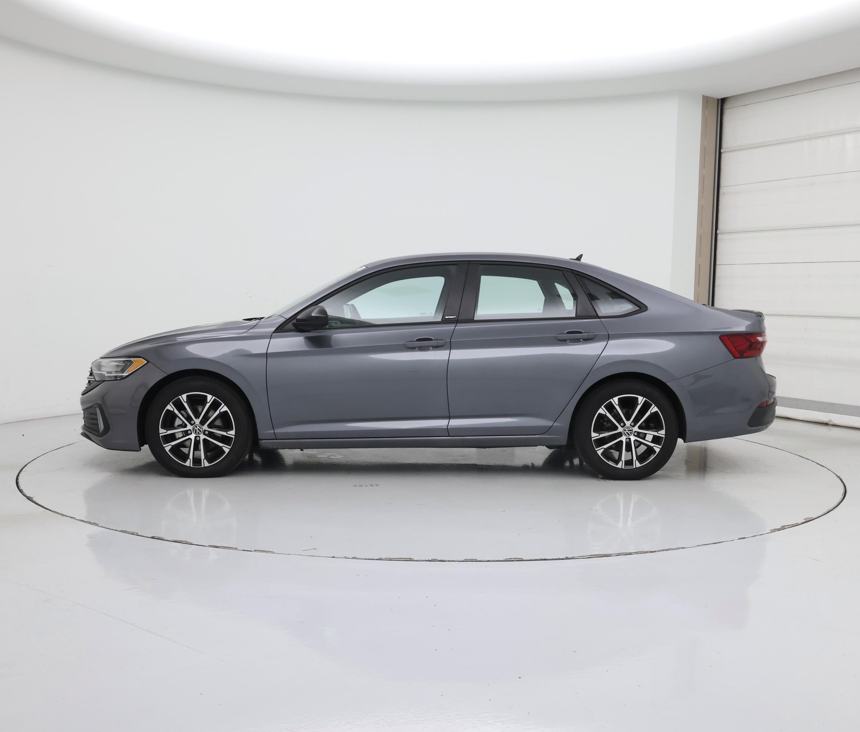 Thumbnail: 2023 Volkswagen Jetta - 3