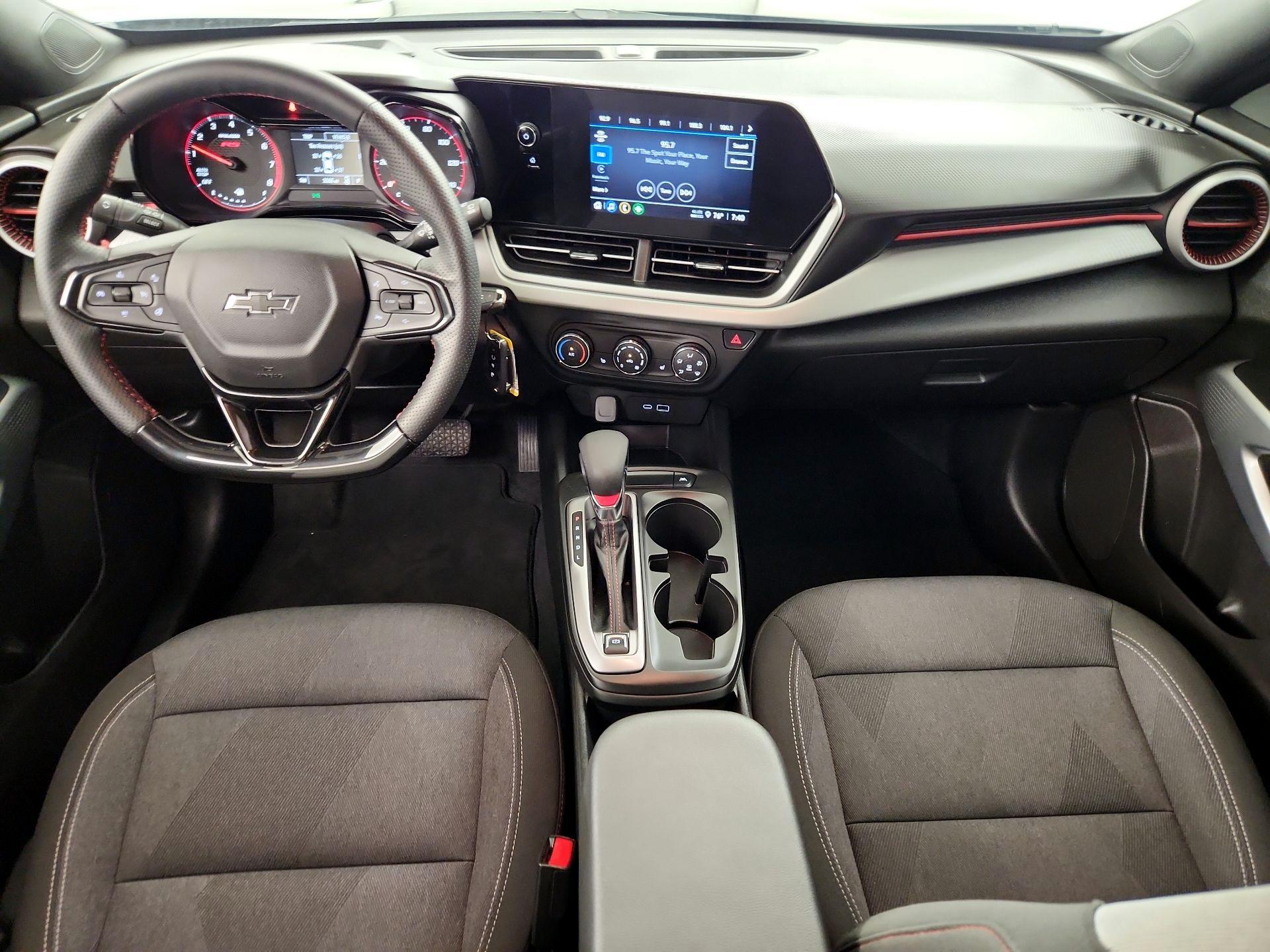 Thumbnail: 2025 Chevrolet Trax - 9